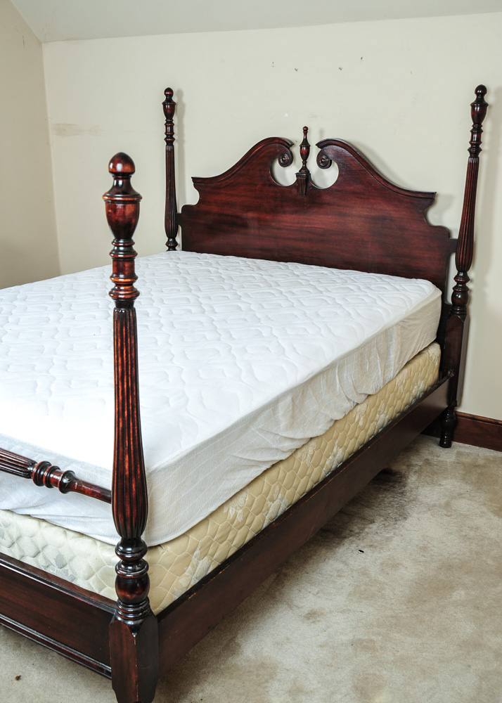 Queen Anne Four Poster Double Bed