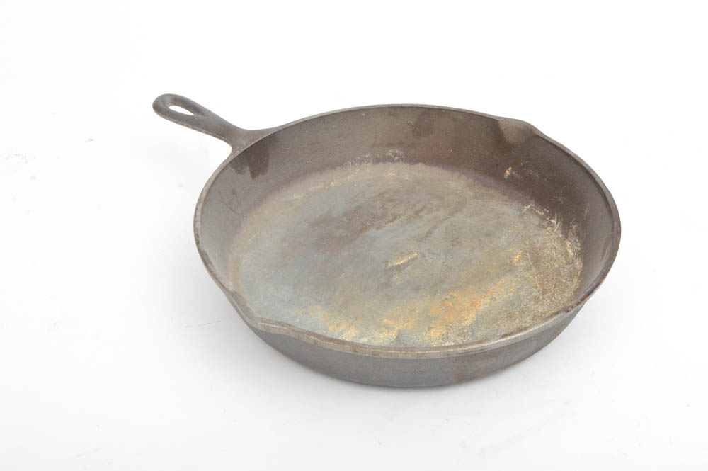 Variety of Cast Iron Cookware