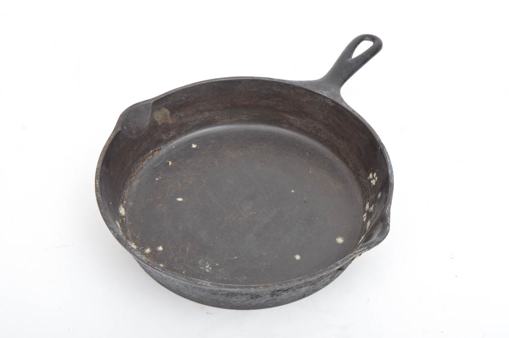 Variety of Cast Iron Cookware