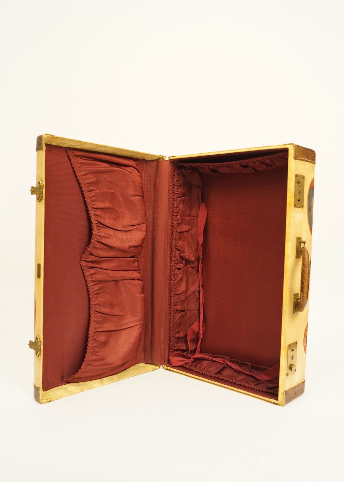 Vintage Horn World Traveler Suitcase