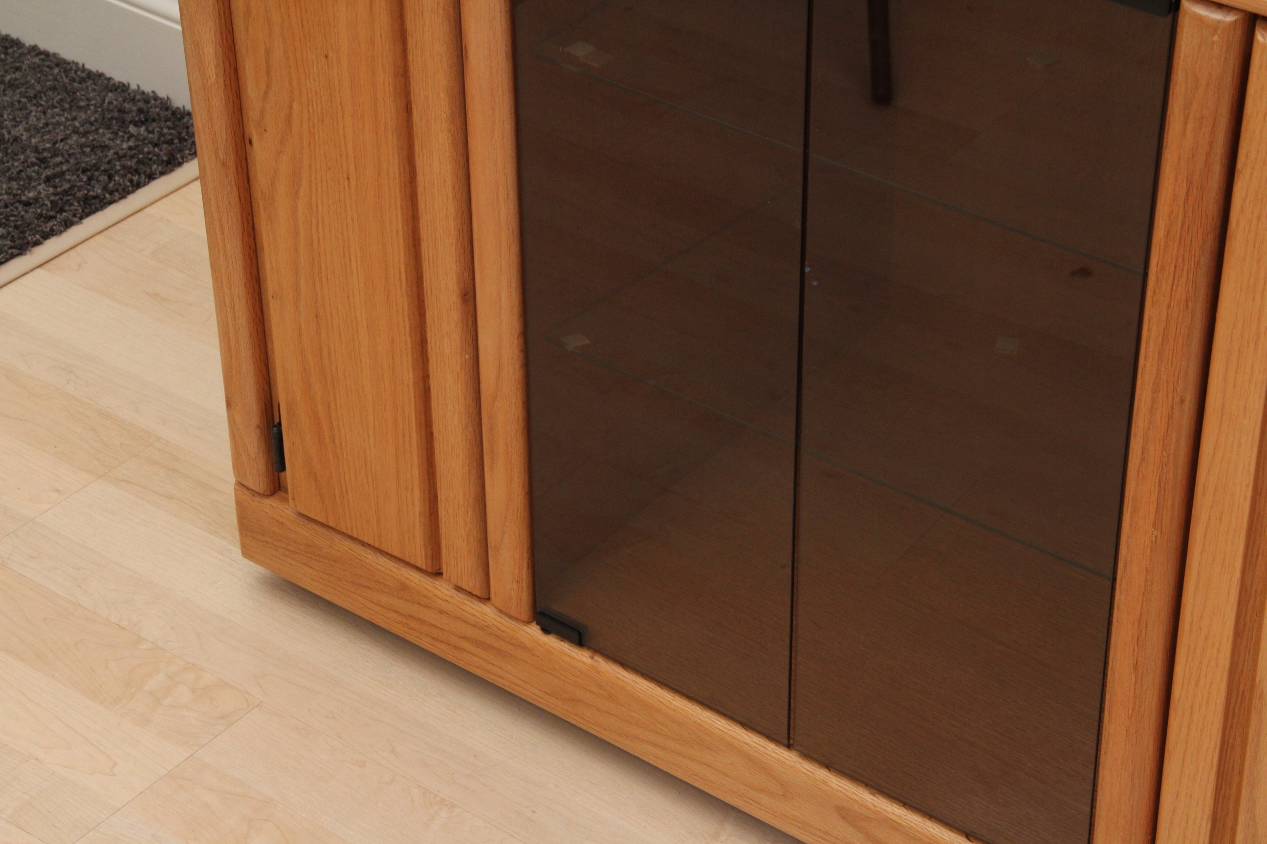 White Oak Laminate Entertainment Stand