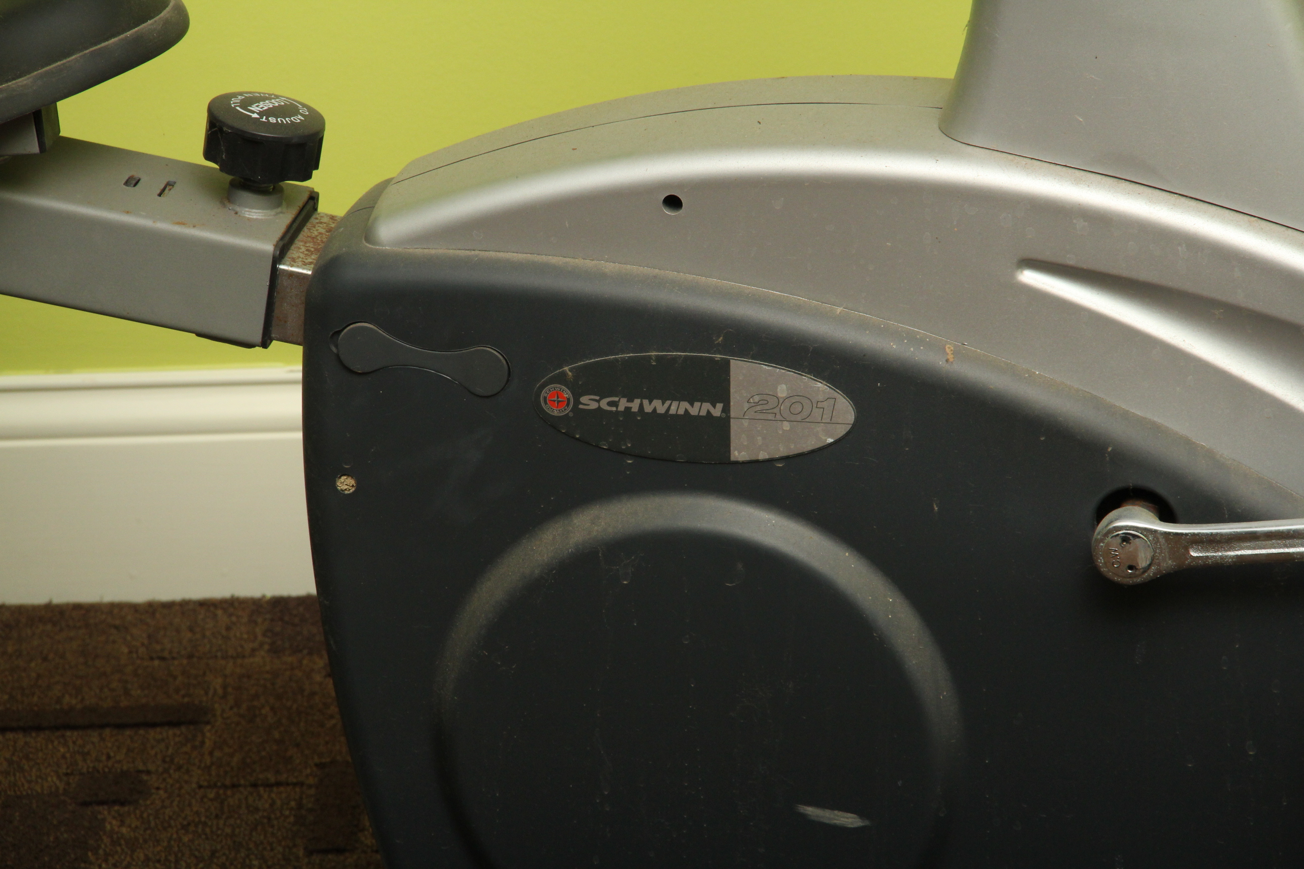 Schwinn 201 Recumbent Exercise Bicycle