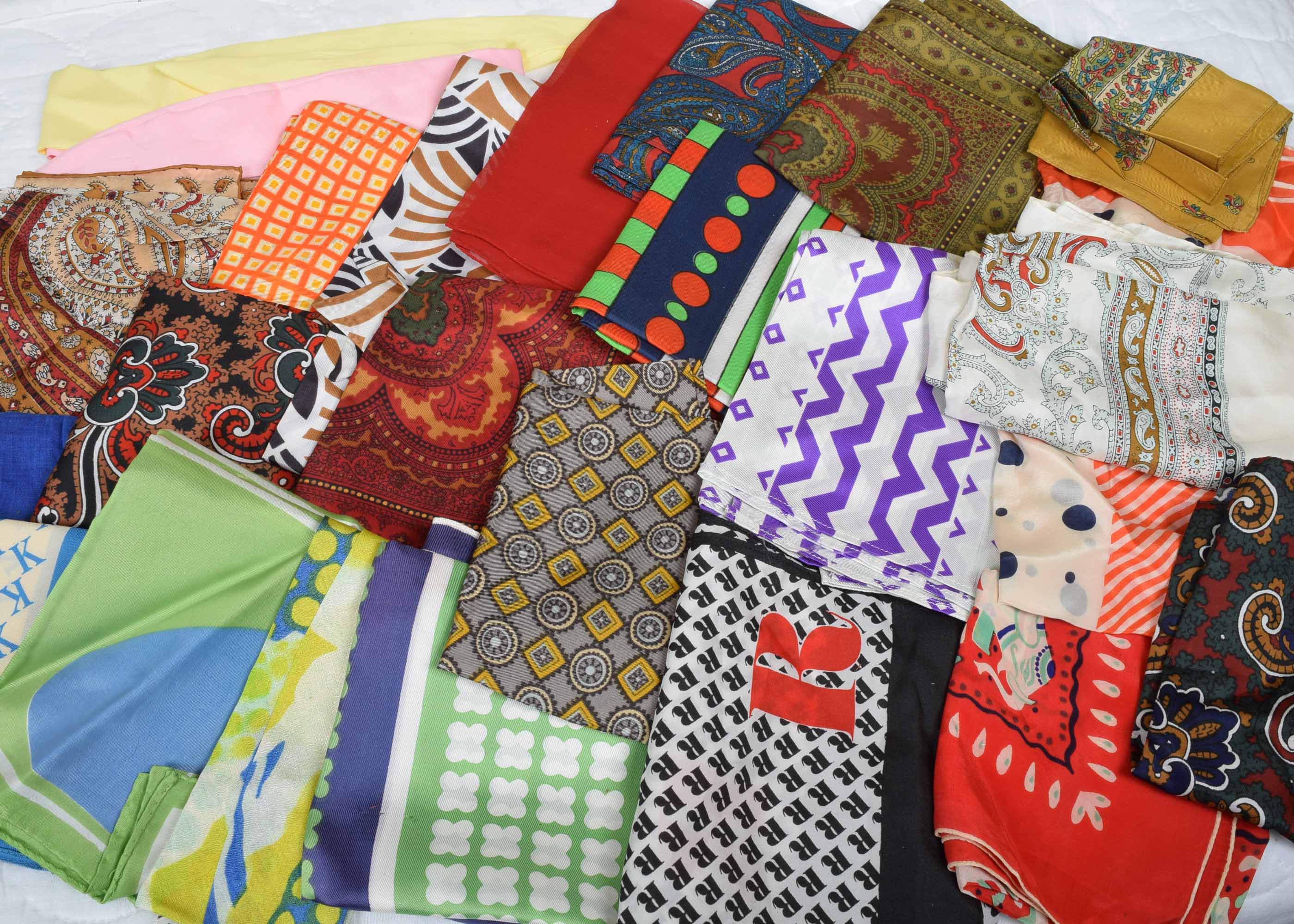 Women's Scarf Assortment