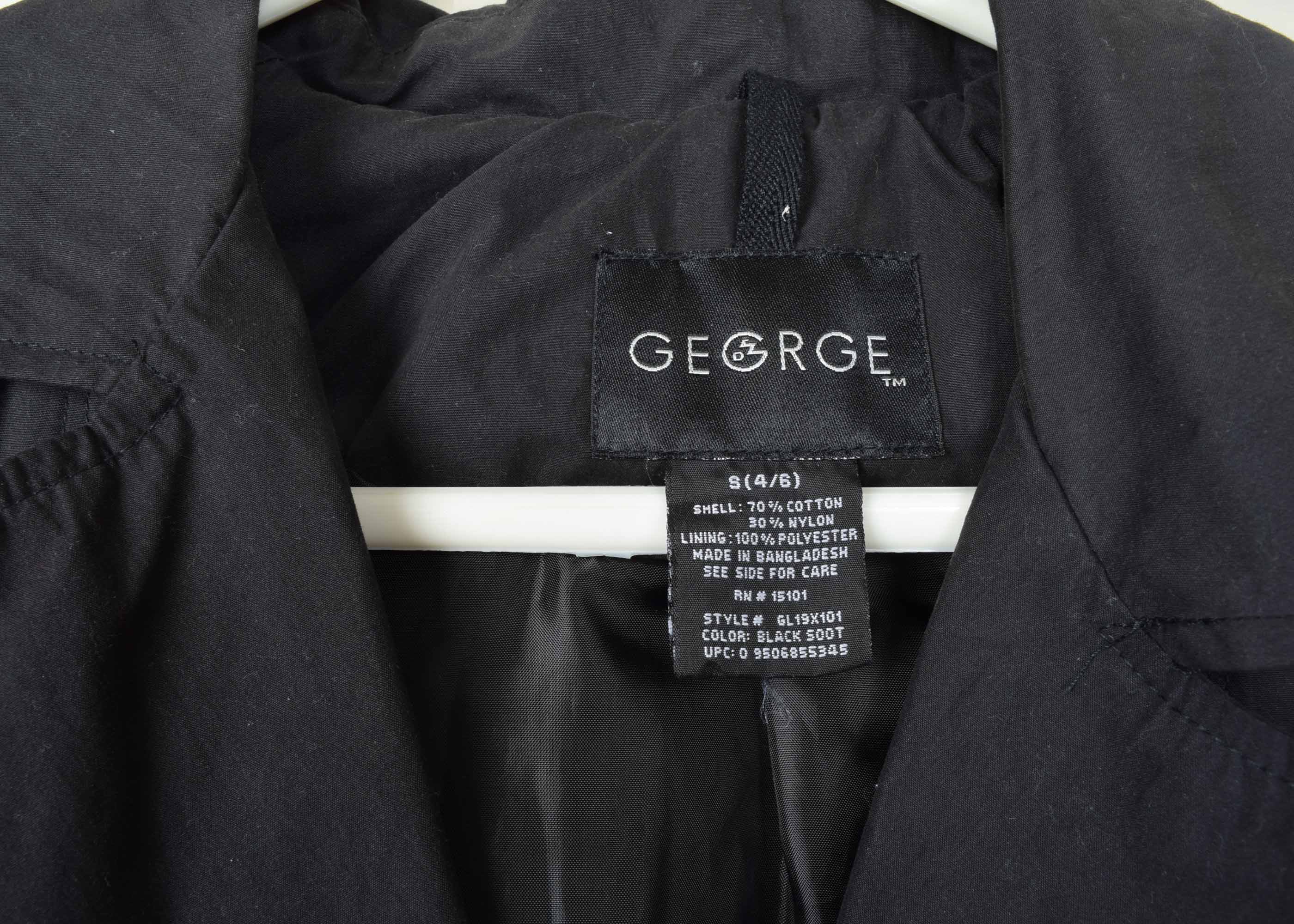 Women's Trendy Black and White Raincoats