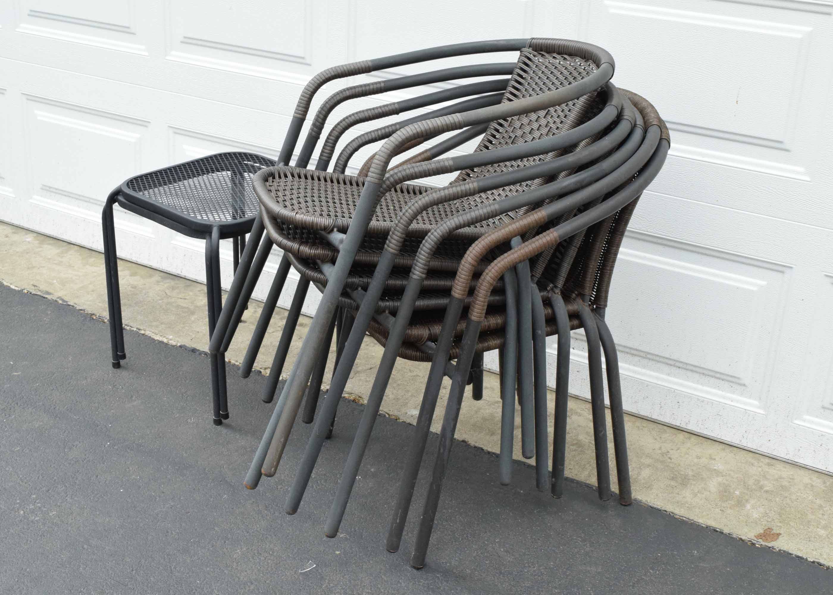 Outdoor Patio Chairs and Side tables
