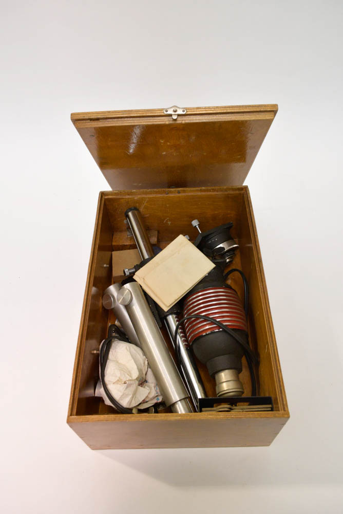 Vintage "Gnome" 35mm Portable Photograph Enlarger