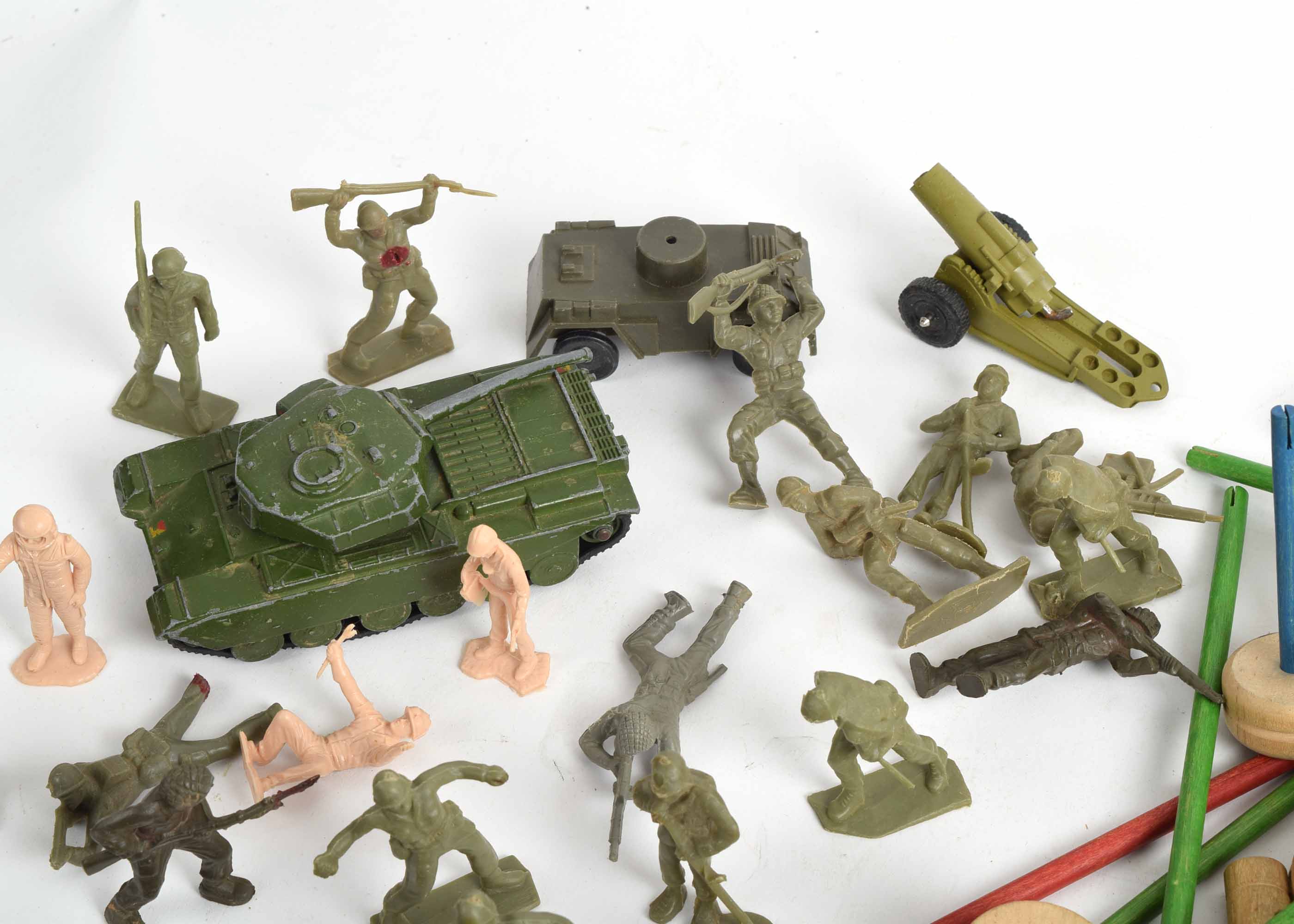 Vintage Tinker Toys and Toy Soldiers