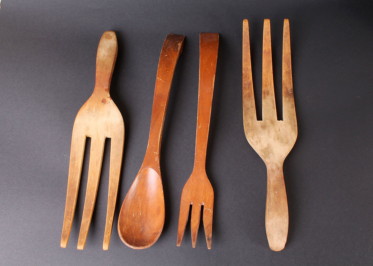 Small Wooden Serving Pieces