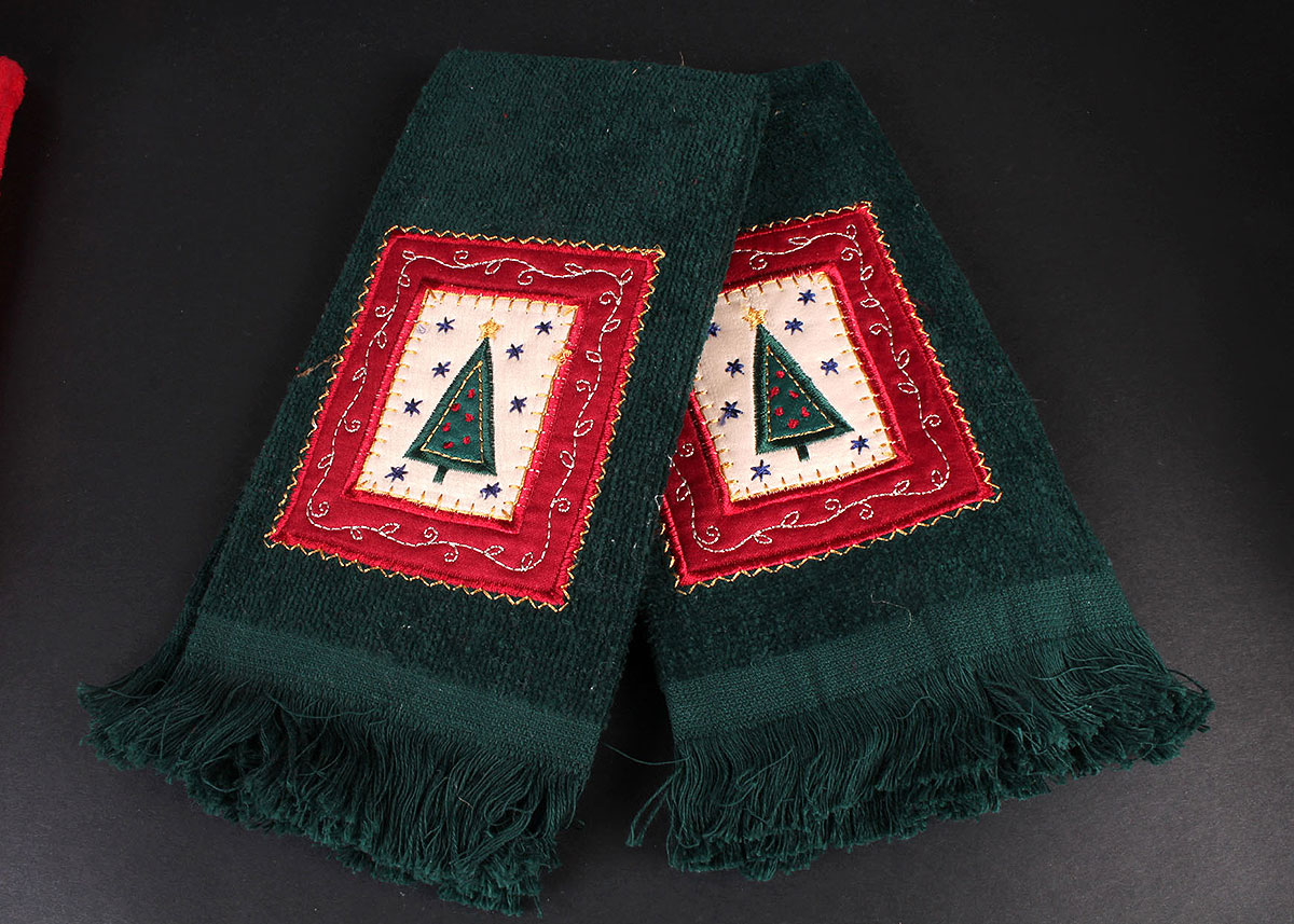 Christmas Bath Textile Group