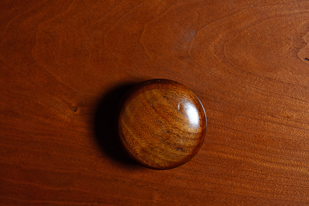 Antique American Federal Cherry Chest of Drawers