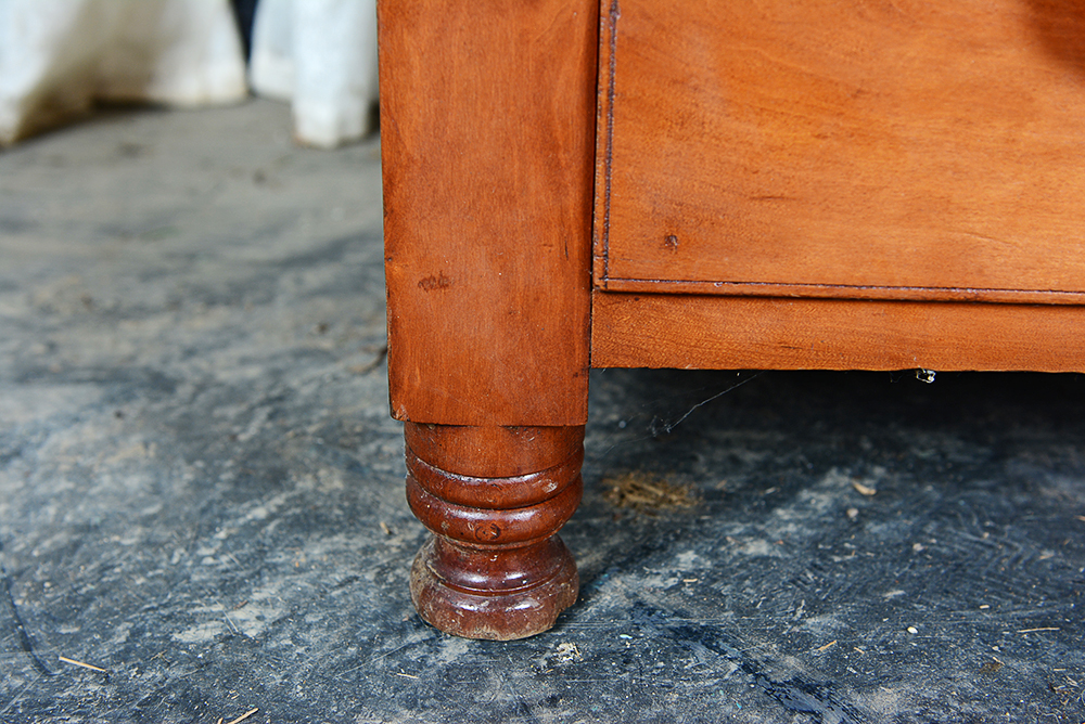 Antique American Federal Cherry Chest of Drawers