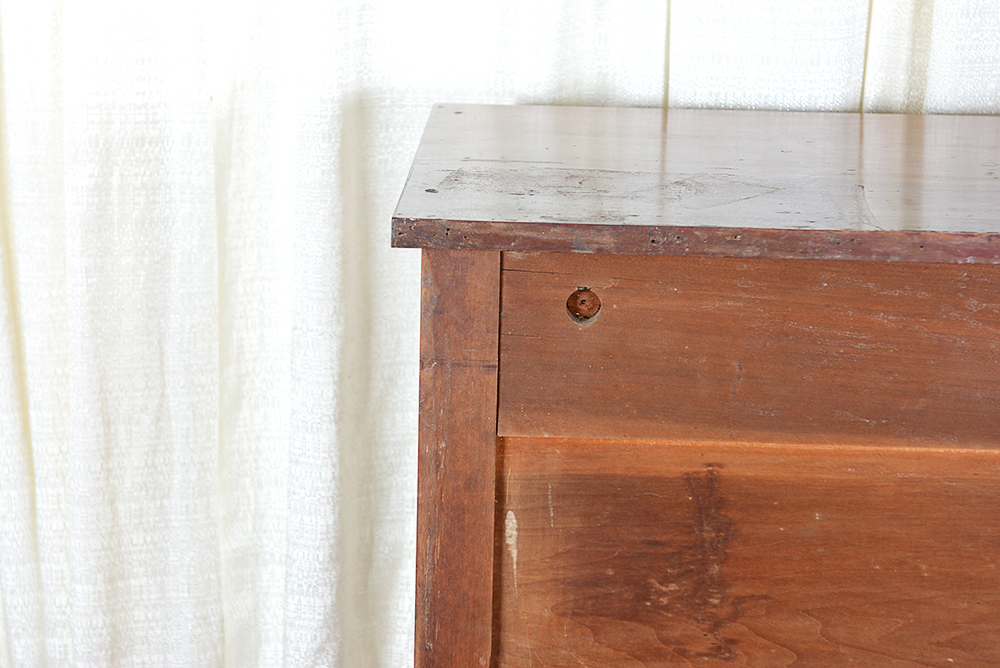 Antique American Federal Cherry Chest of Drawers