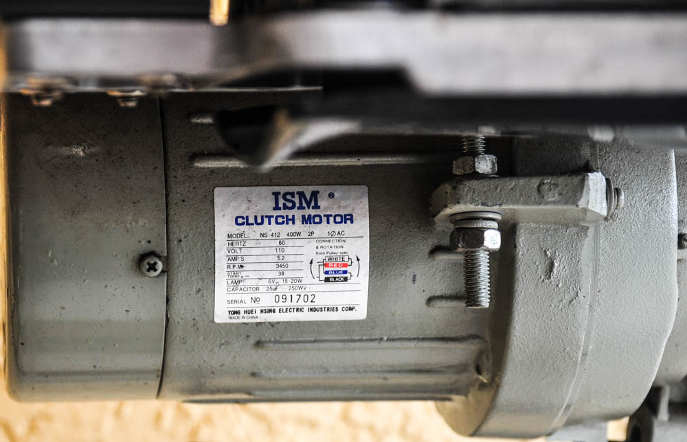 Juki Industrial Serger MO-2512N Class DF6-500