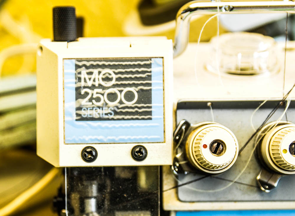 Juki Industrial Serger MO-2512N Class DF6-500