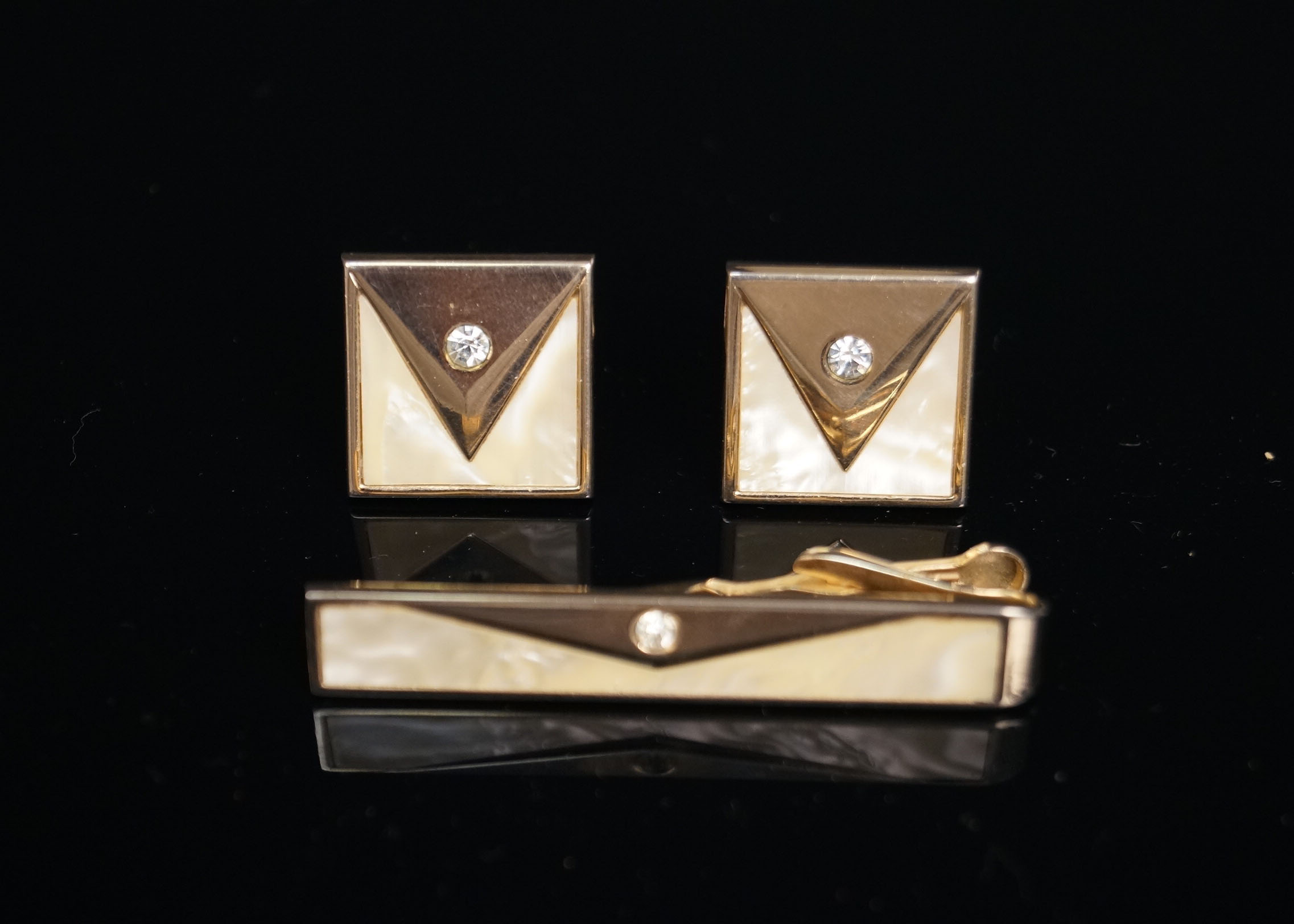 Vintage Cuff Links and Tie Bar