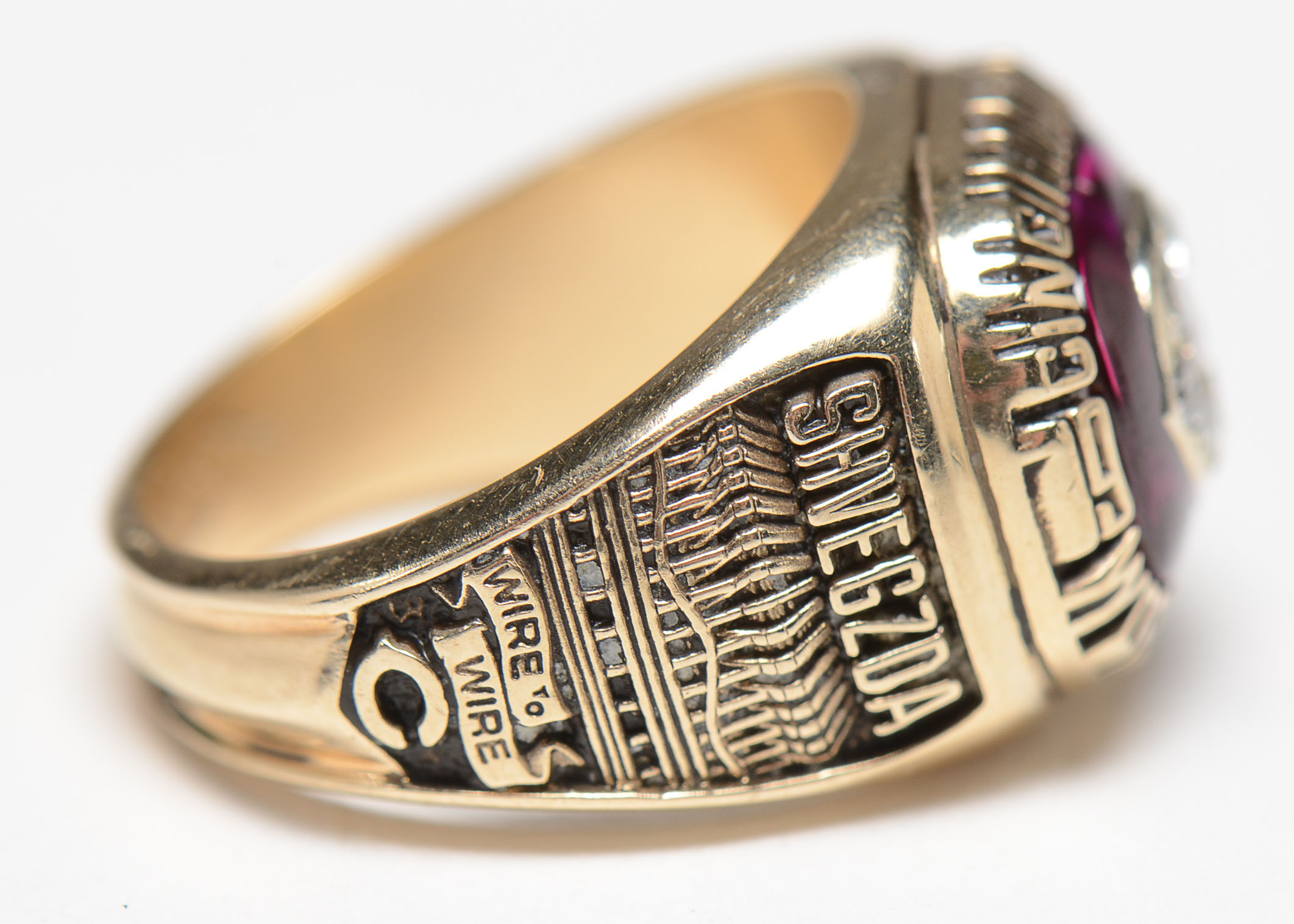 10K Gold with Diamonds 1990 World Series Ring with Original Box