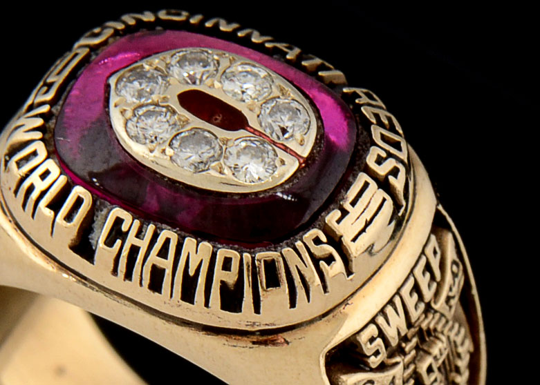 10K Gold with Diamonds 1990 World Series Ring with Original Box