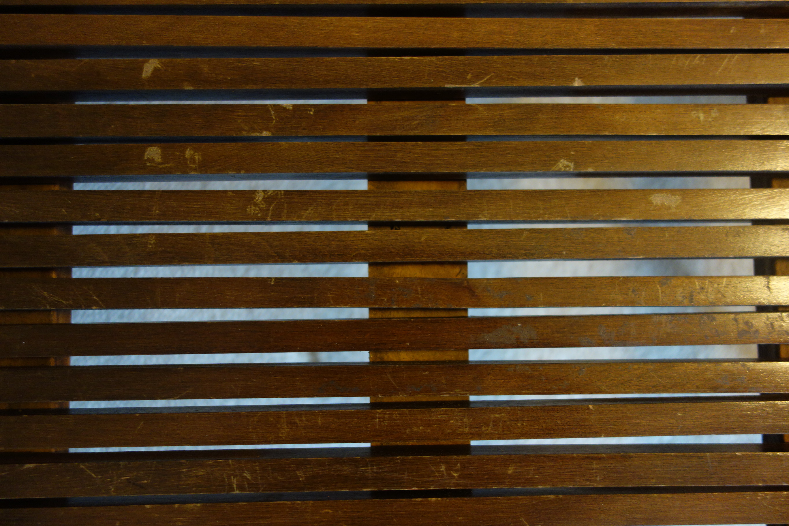 Mid Century Modern Expandable Coffee Table or Bench