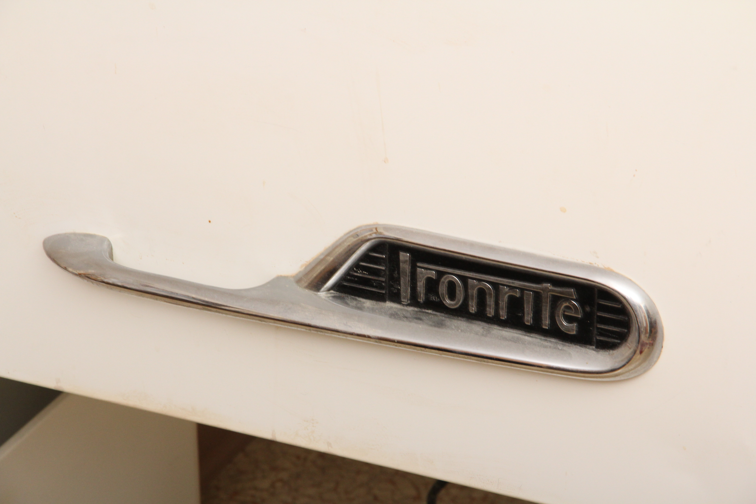 Ironrite Ironing Machine