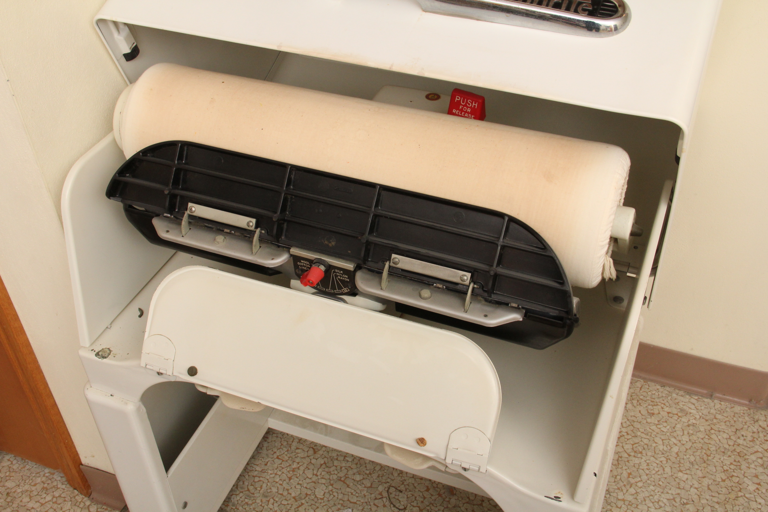 Ironrite Ironing Machine