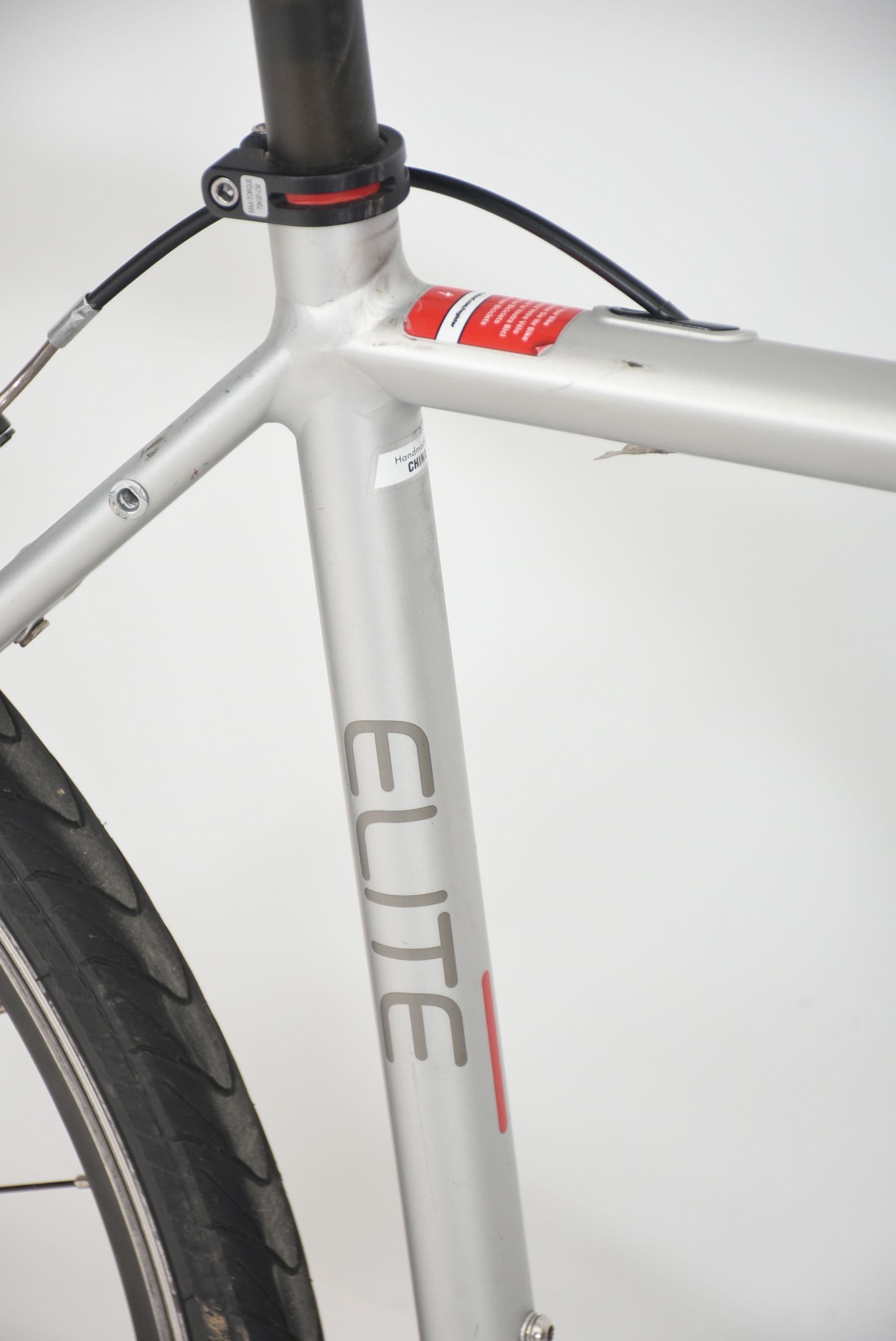 27-speed Specialized Sirrus Elite Hybrid Bike