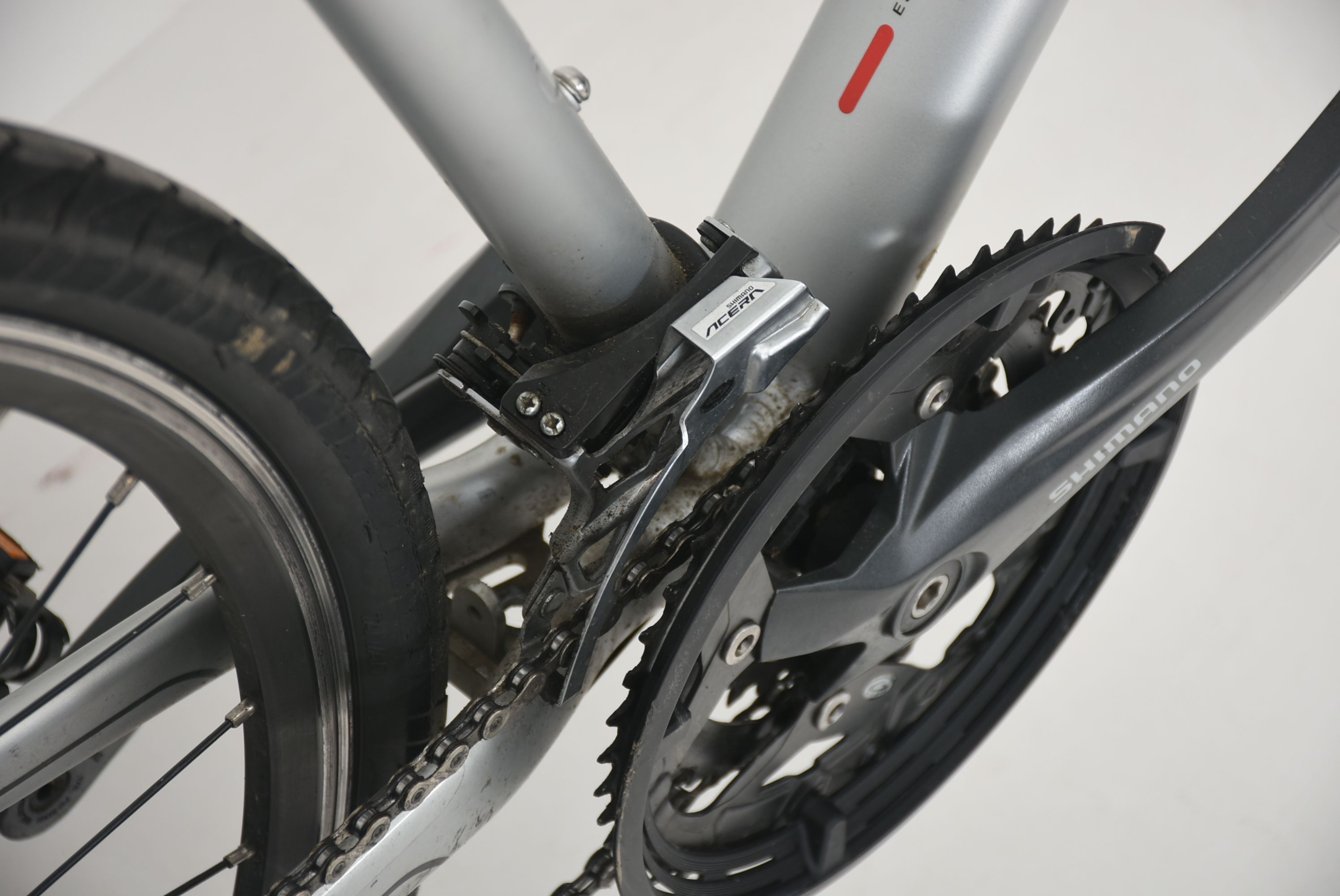 27-speed Specialized Sirrus Elite Hybrid Bike