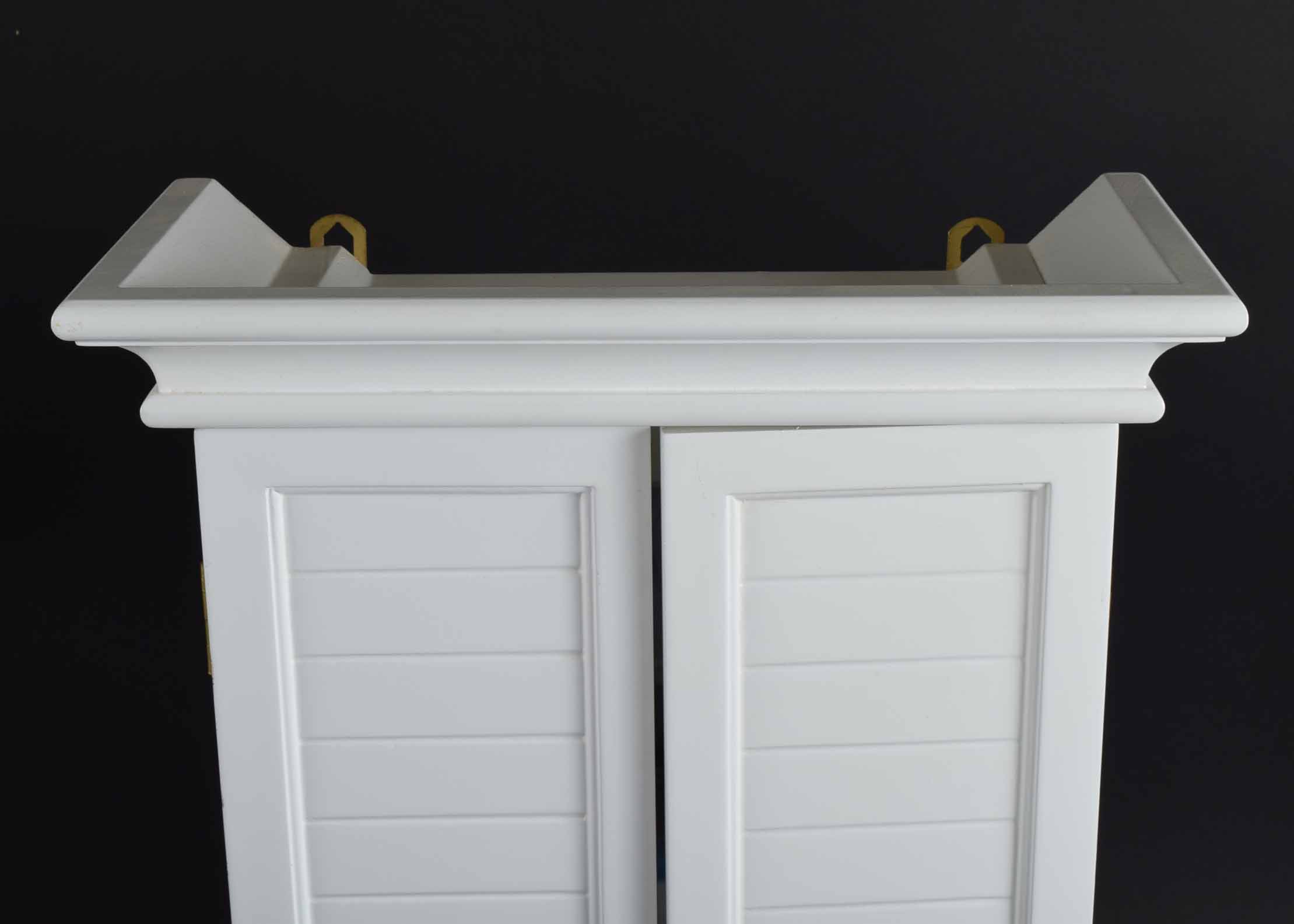 White Painted 31 Day Clock