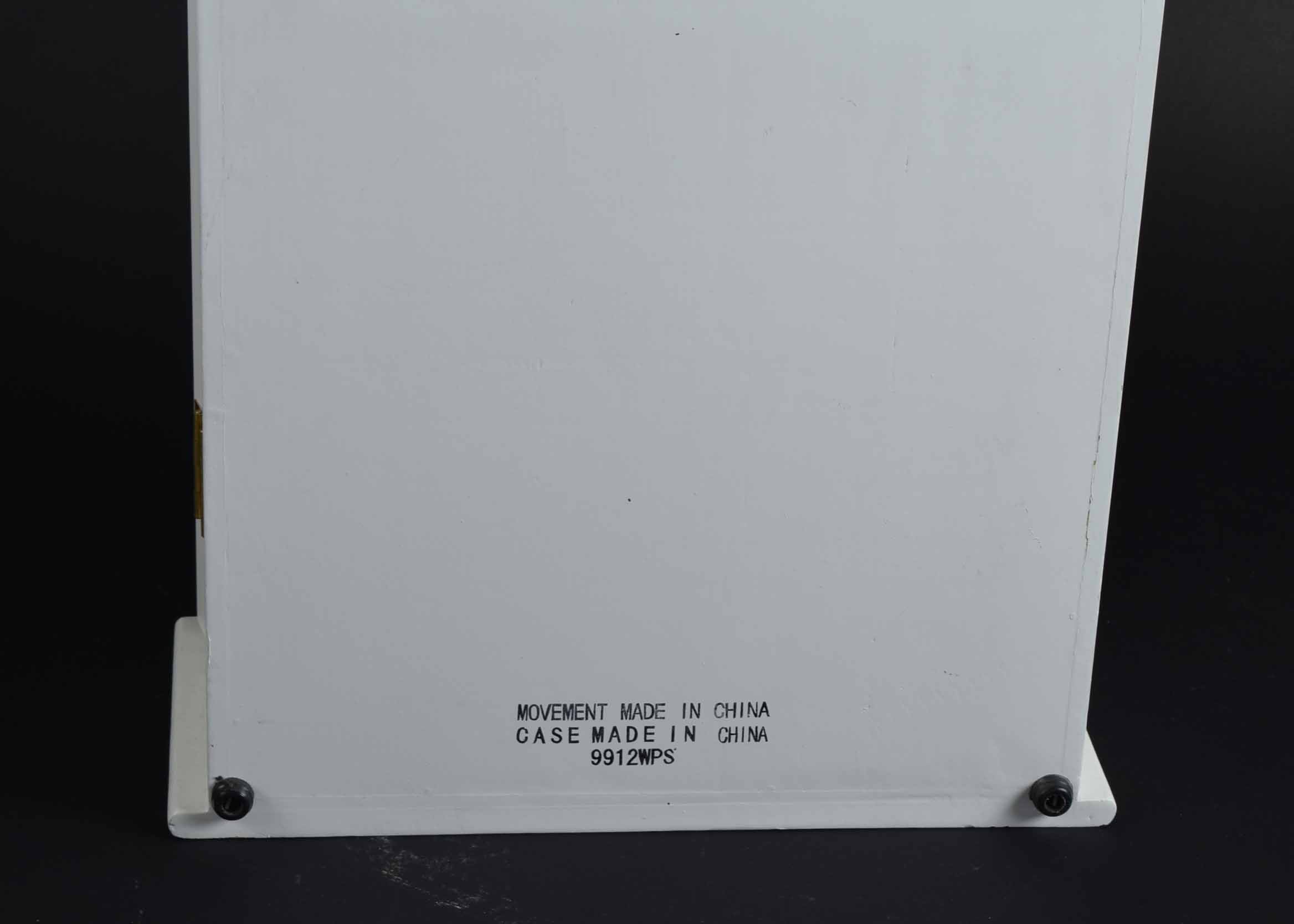 White Painted 31 Day Clock