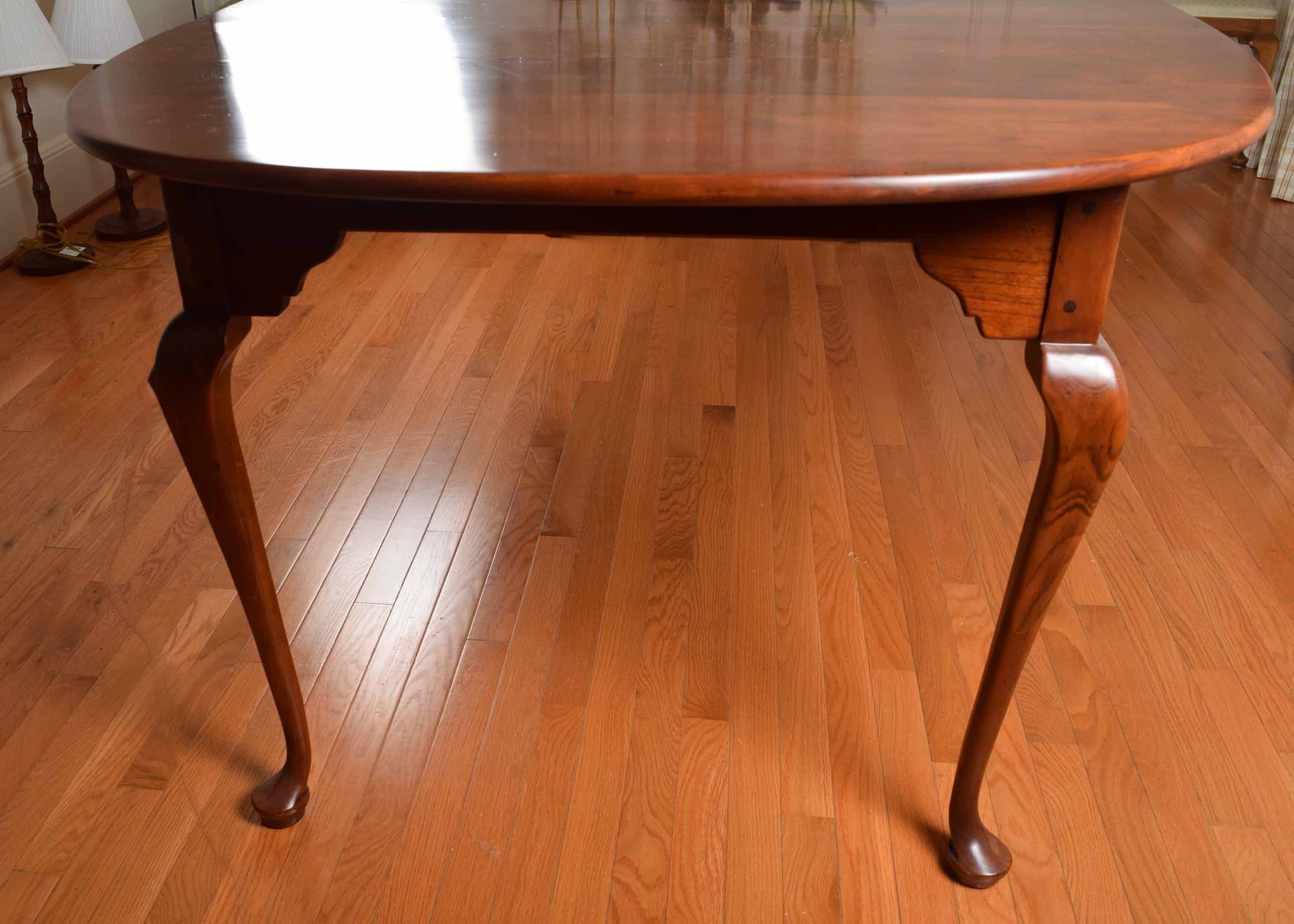 Oval Queen Anne Style Dining Table