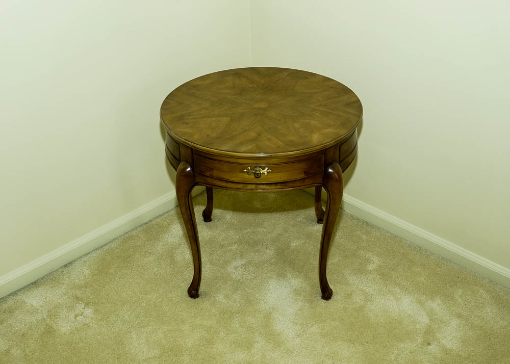 John Widdicomb Walnut End Table with Star Woodgrain Pattern