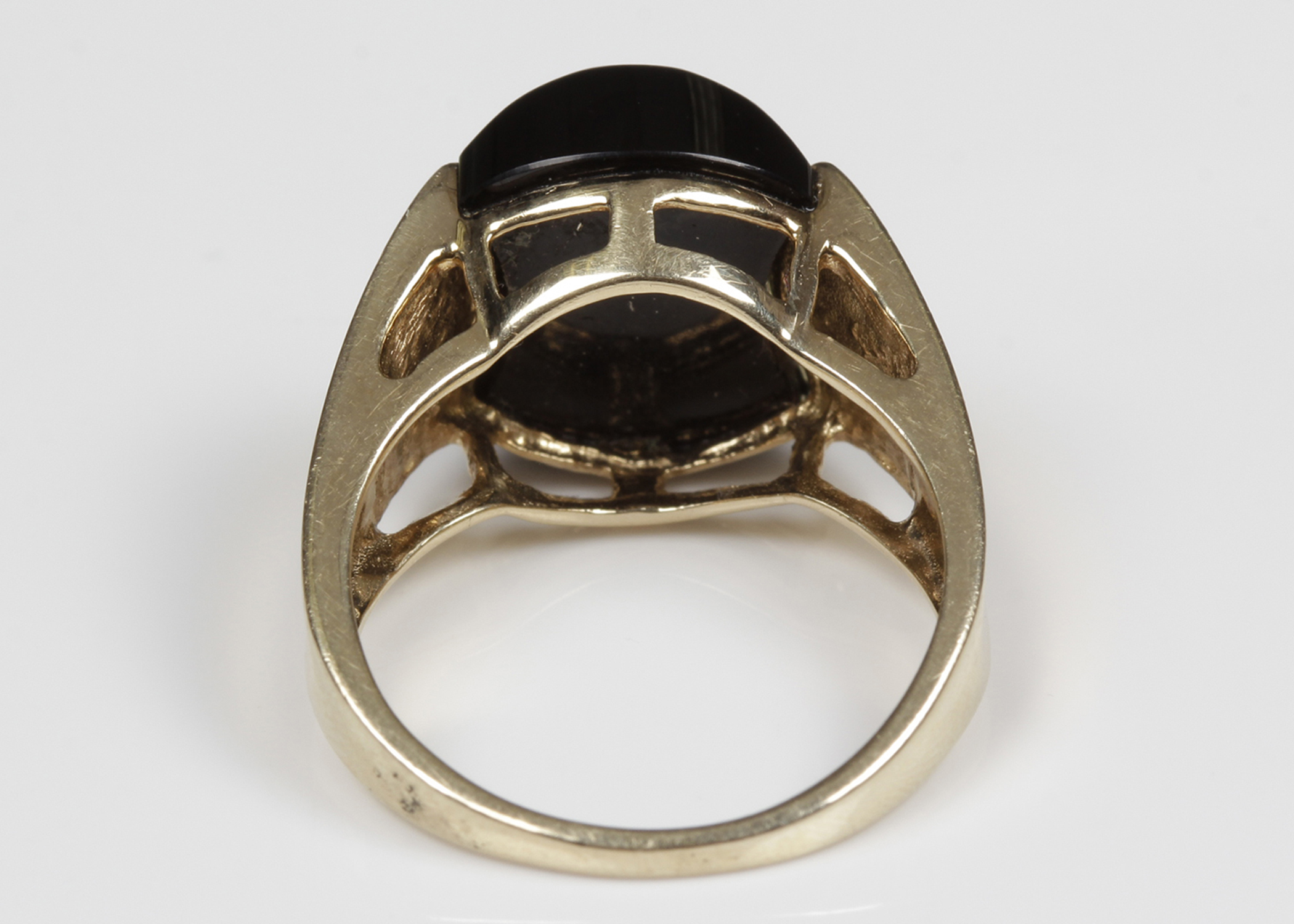 10K Yellow Gold Onyx Ring