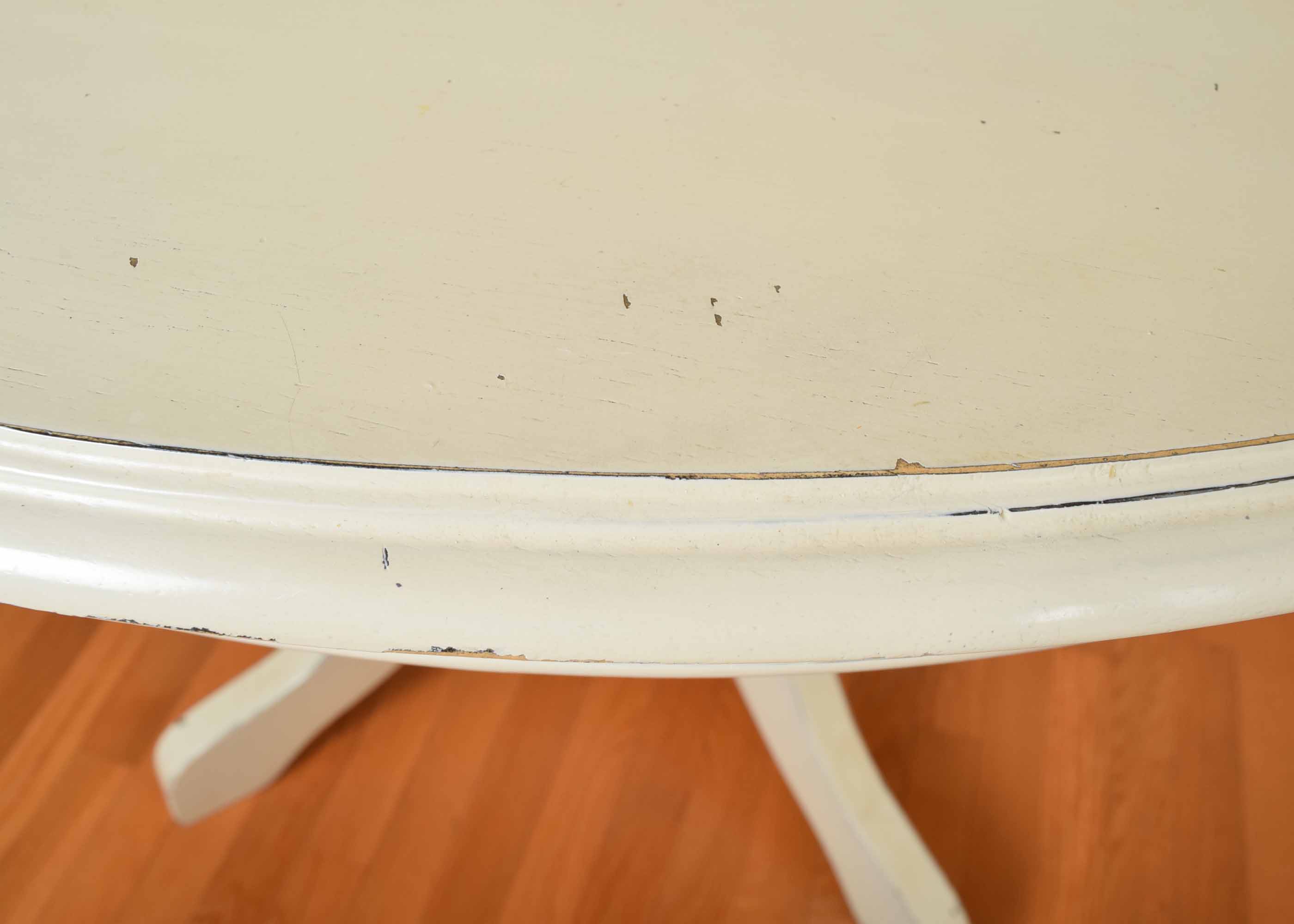 Pier One White Round Pedestal Table
