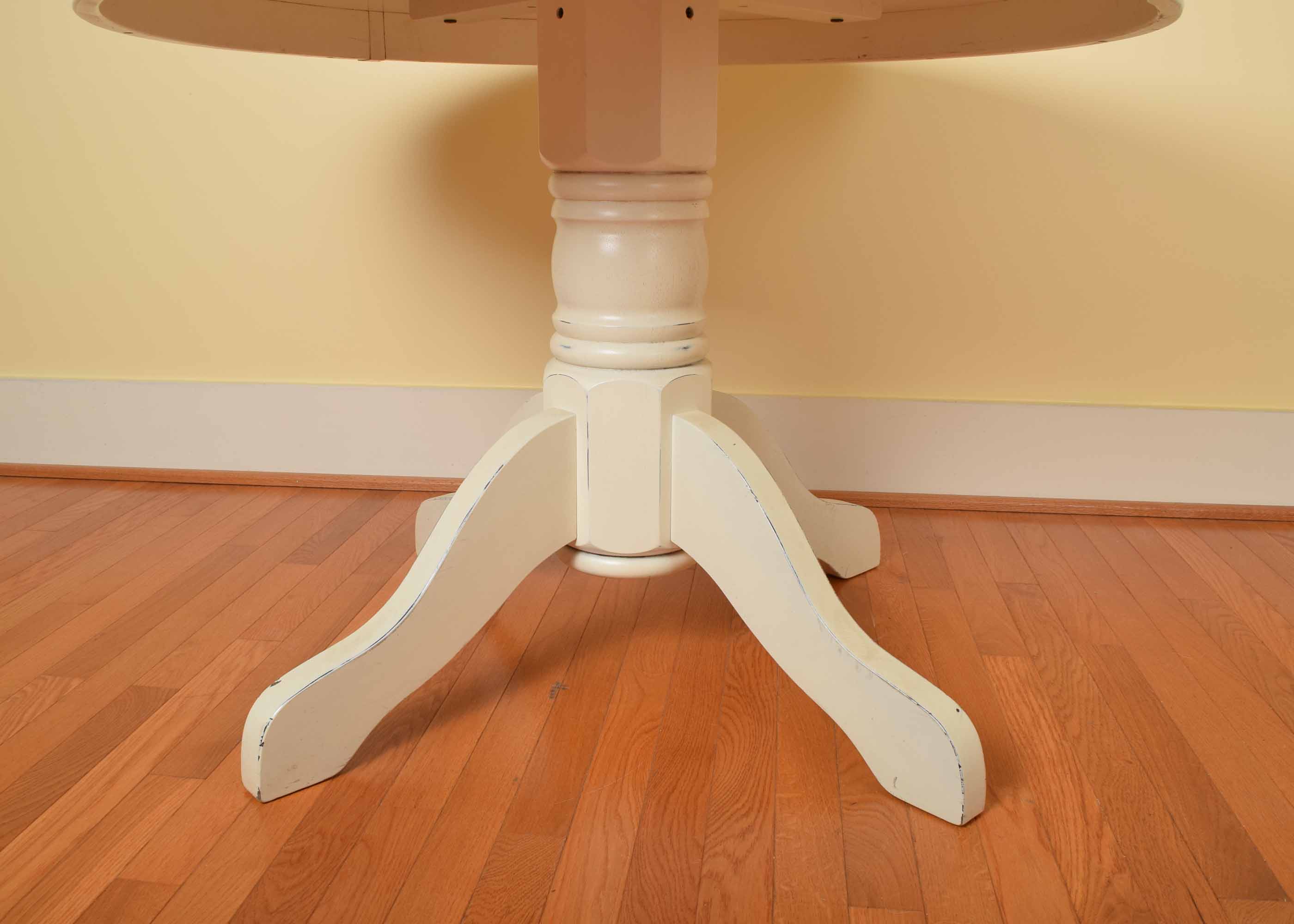 Pier One White Round Pedestal Table