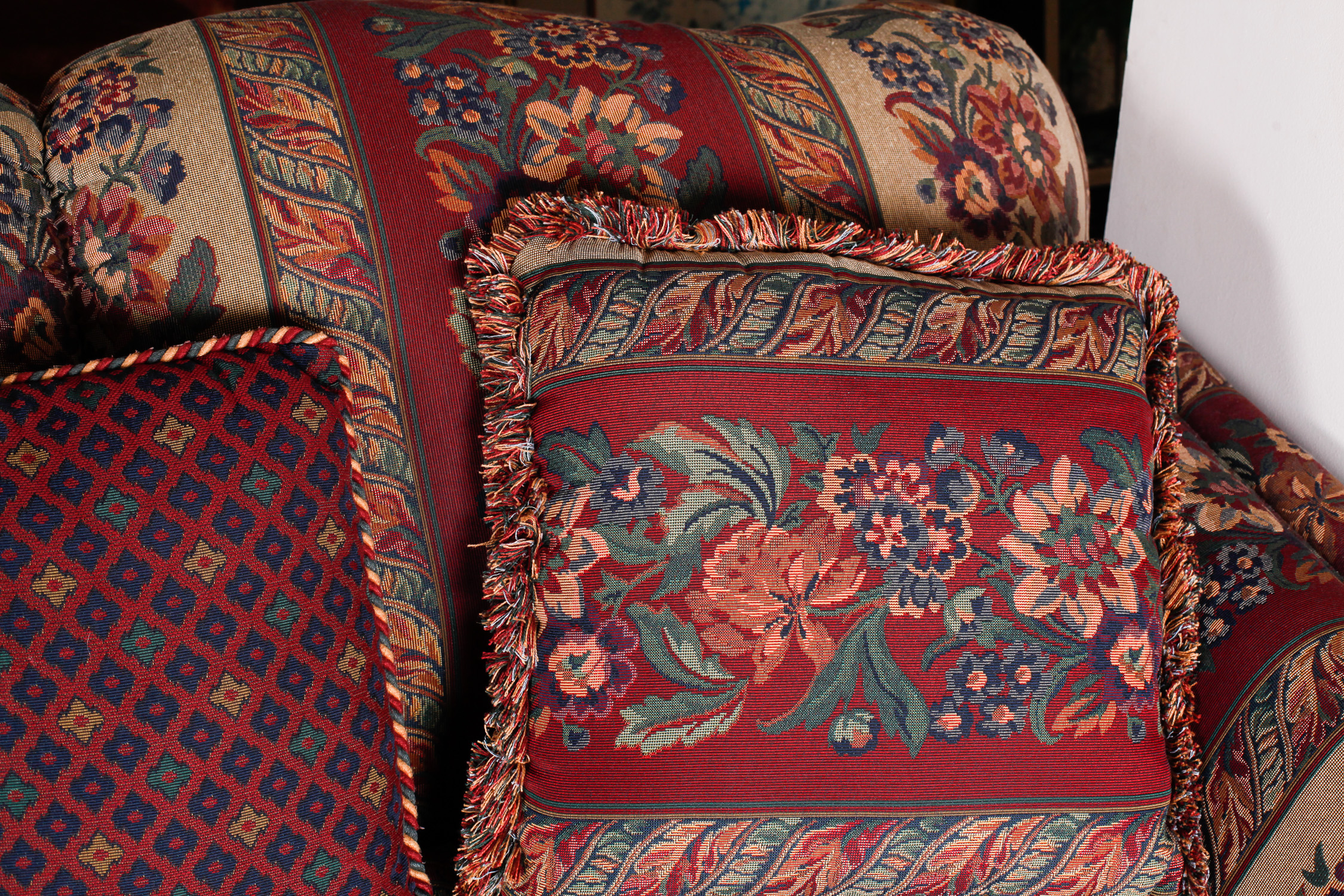 Haverty Furniture Co. Floral Striped Sofa