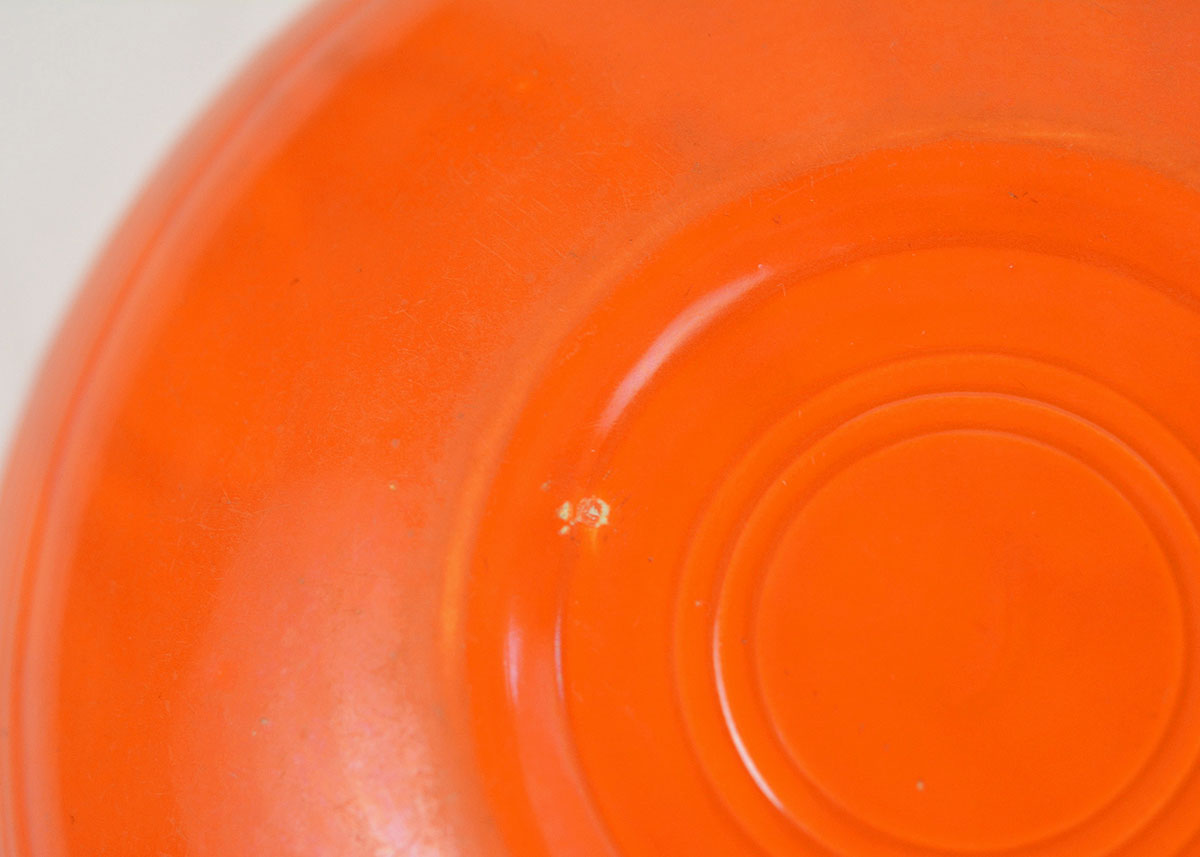 Harlequin Radioactive Red Dishware