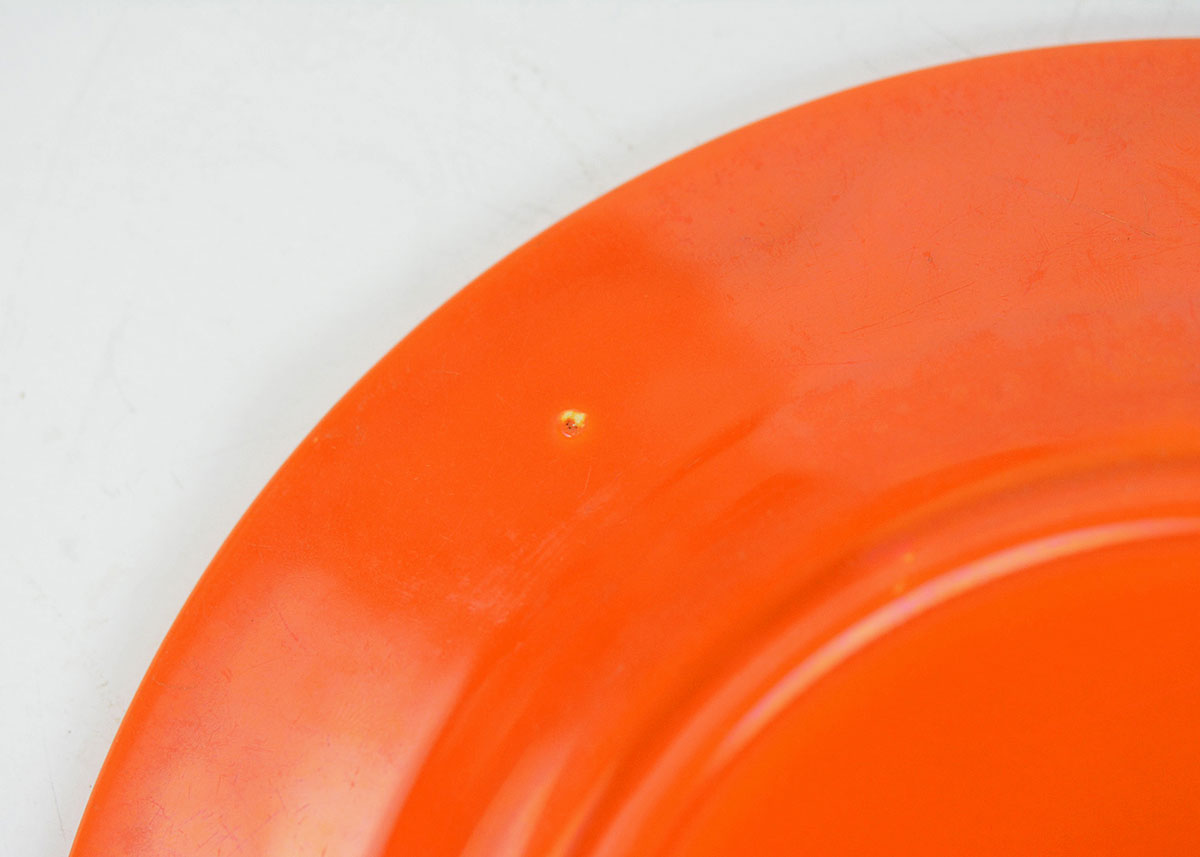 Harlequin Radioactive Red Dishware