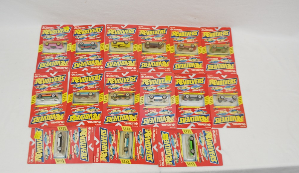 15 Lionel Revolvers Die Cast Cars In Original Blister Packs