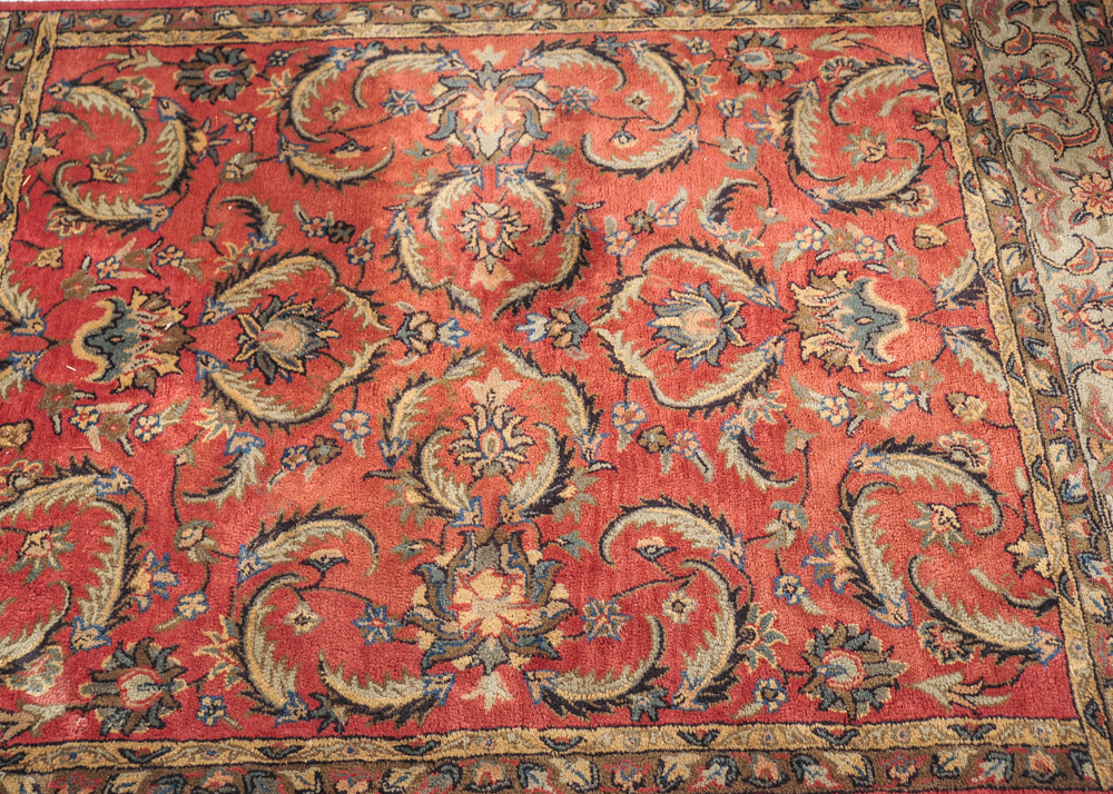 Wool Pile Oriental Style Rug in Rust and Green