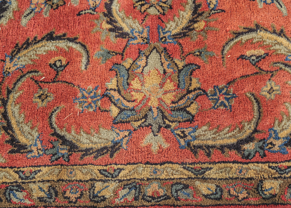 Wool Pile Oriental Style Rug in Rust and Green