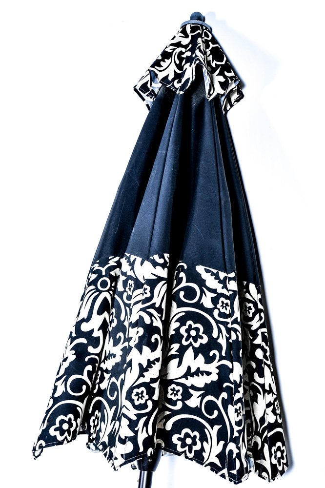 Mesh Metal Patio Table, Chairs, and Umbrella