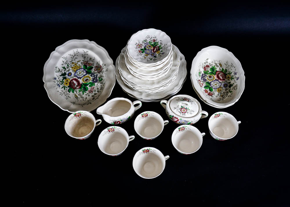 Vintage Royal Doulton Dinnerware Set in the "Malvern" Pattern