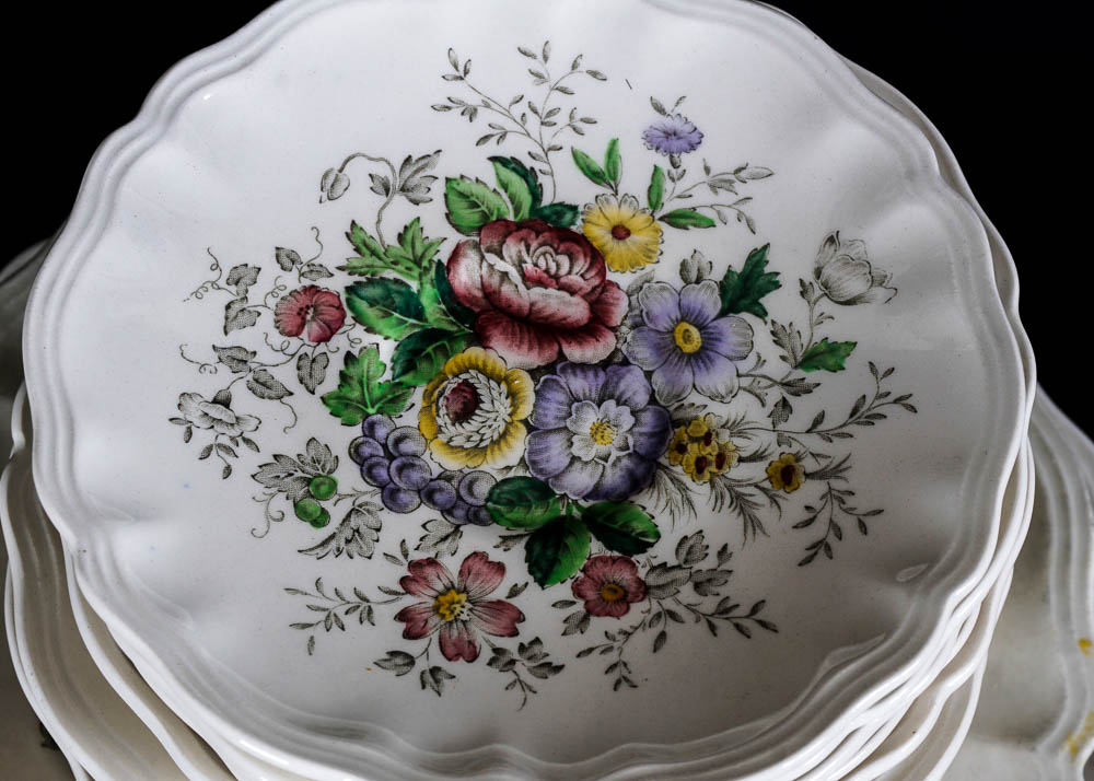 Vintage Royal Doulton Dinnerware Set in the "Malvern" Pattern