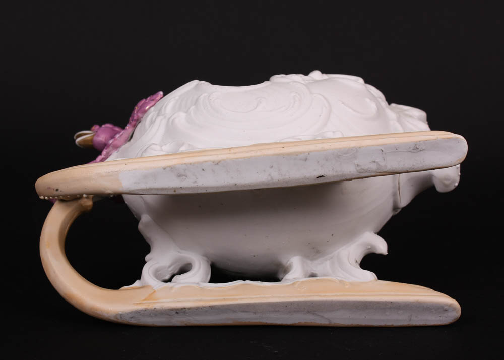 Decorative Cherub Art