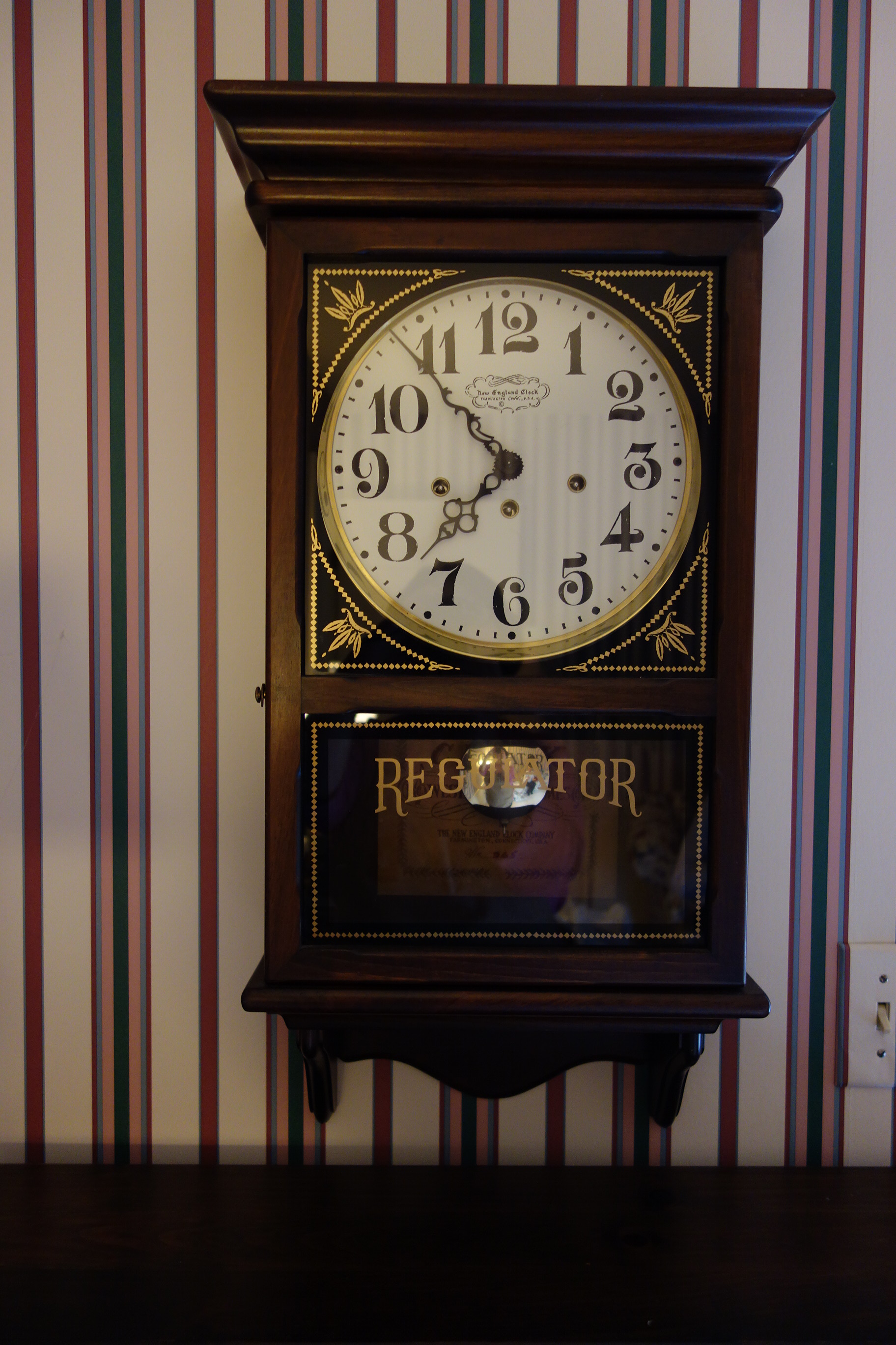 Vintage New England Eight Day Pendulum Wall Clock