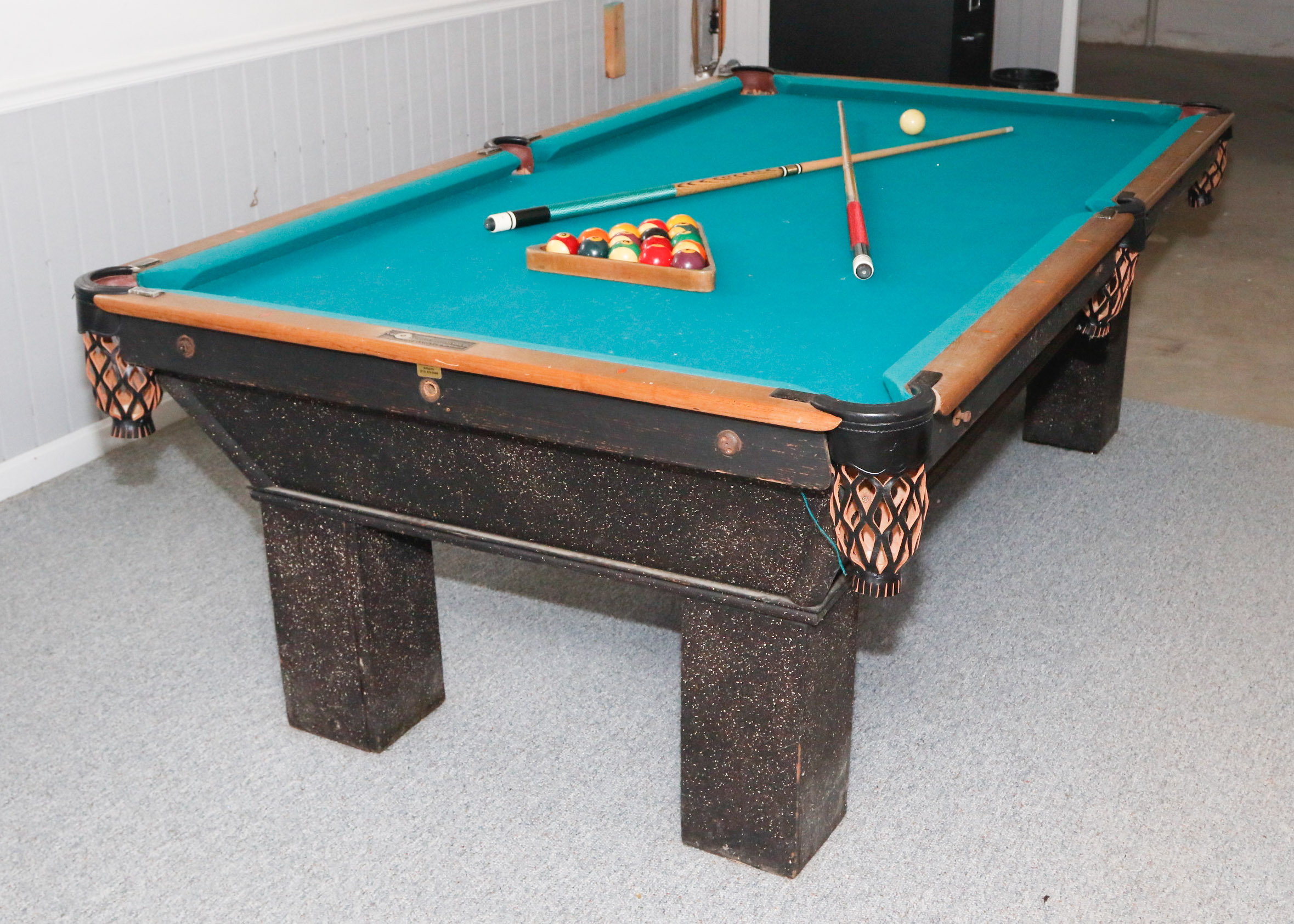 National Billiard Mfg. Co. Pool Table