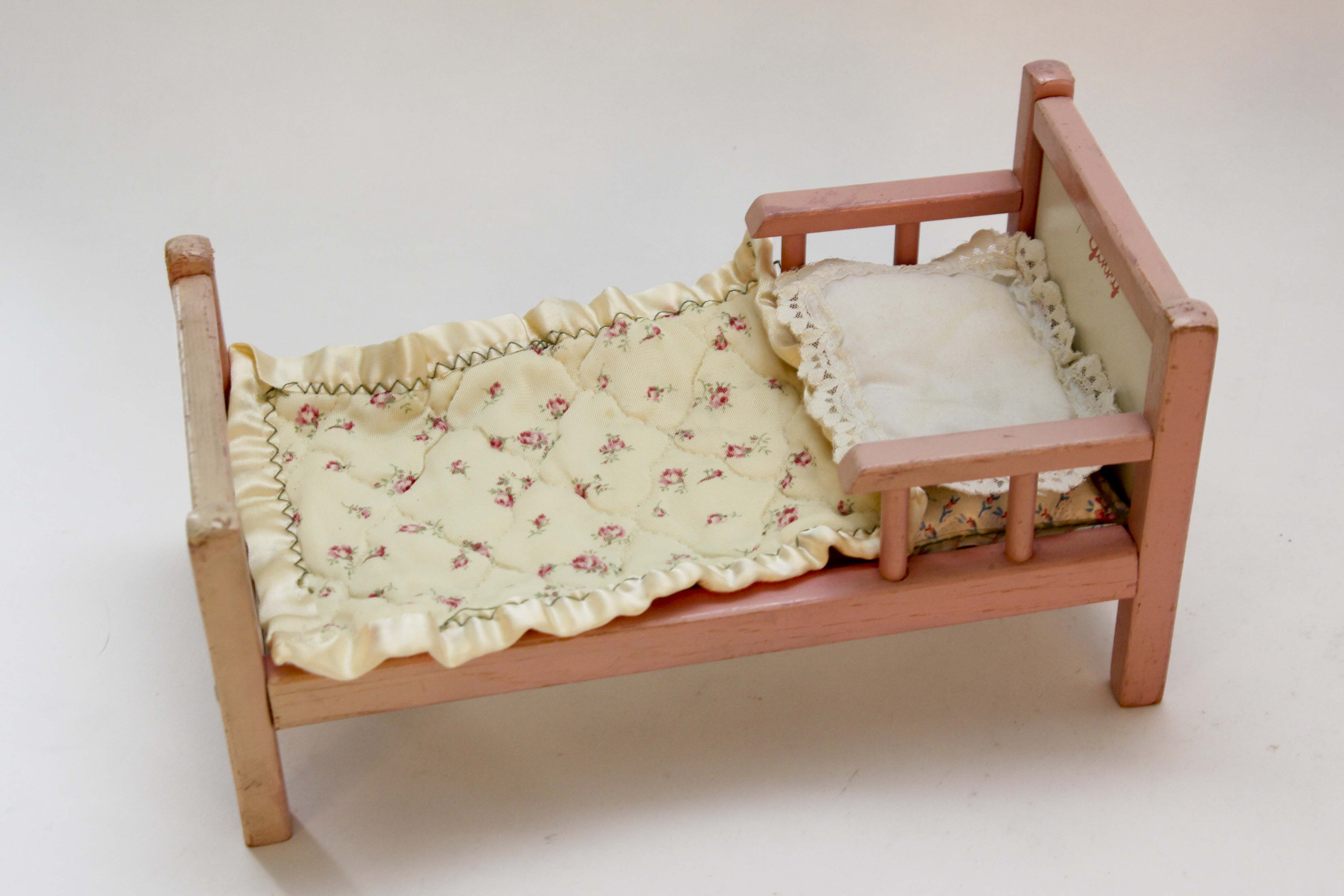 Vintage Vogue "Ginny and Jill" Dolls with Clothes and Accessories