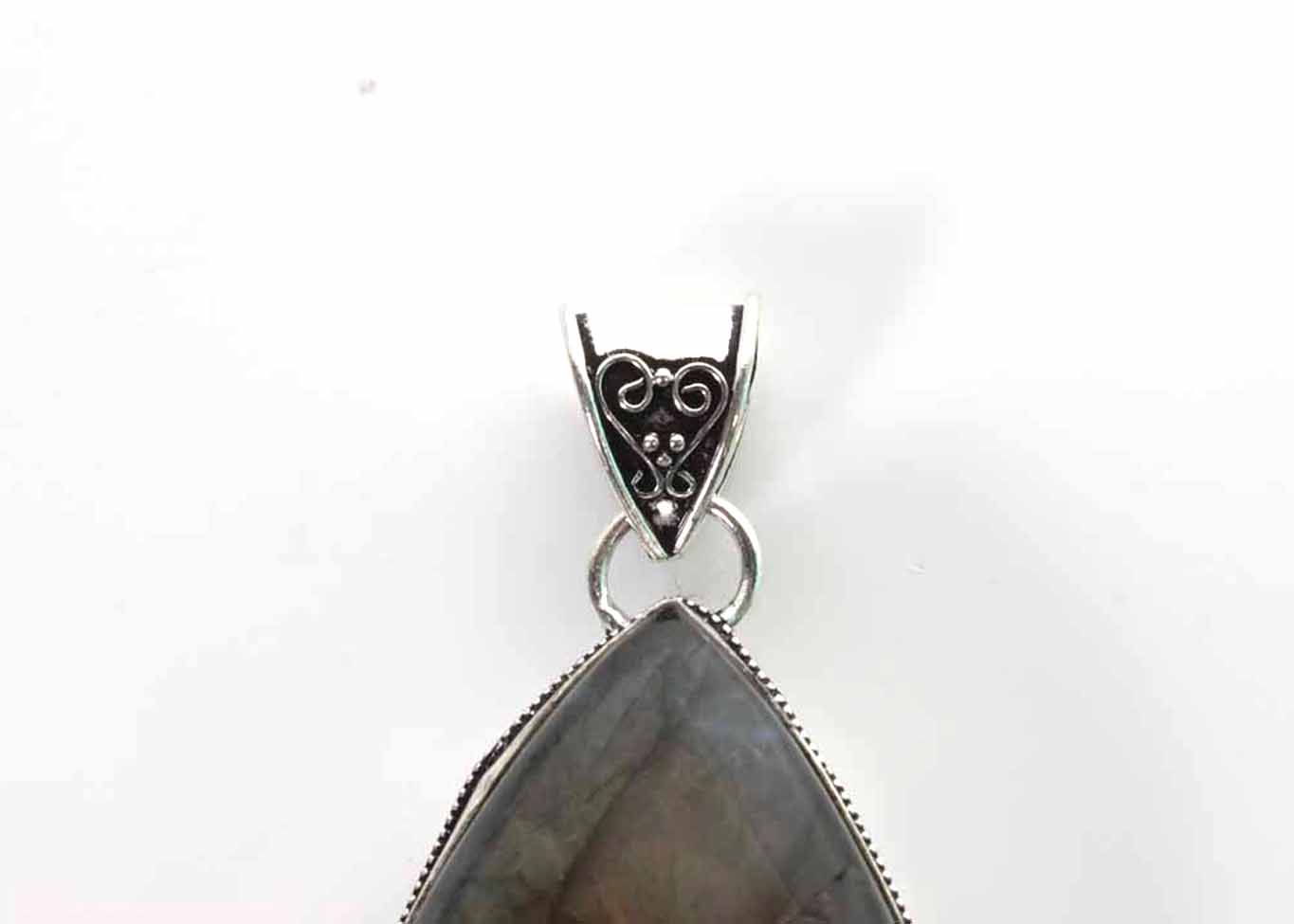 Sterling Silver Labradorite Pendant
