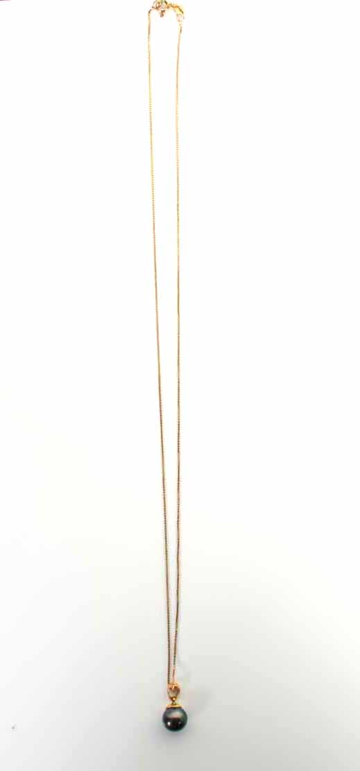 14K Yellow Gold Necklace with Gray Freshwater Pearl Solitaire