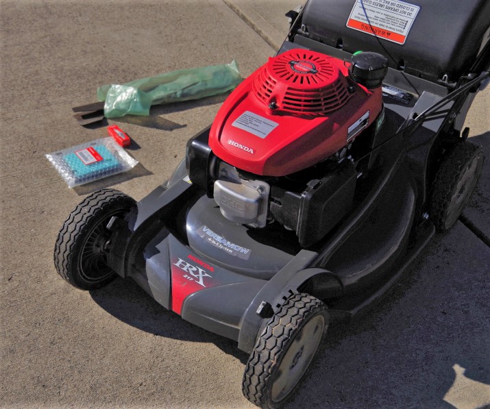 Honda HRX 217 Easy Start Gas Powered Push Lawn Mower