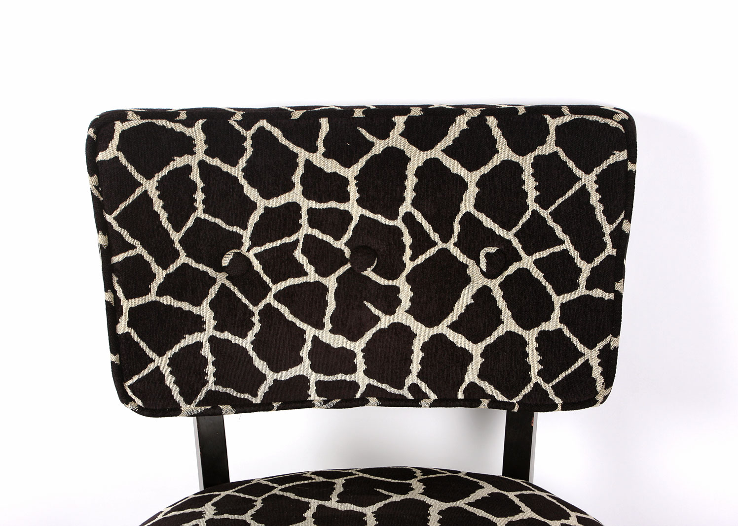 Black and White Giraffe Print Upholstered Accent Chair